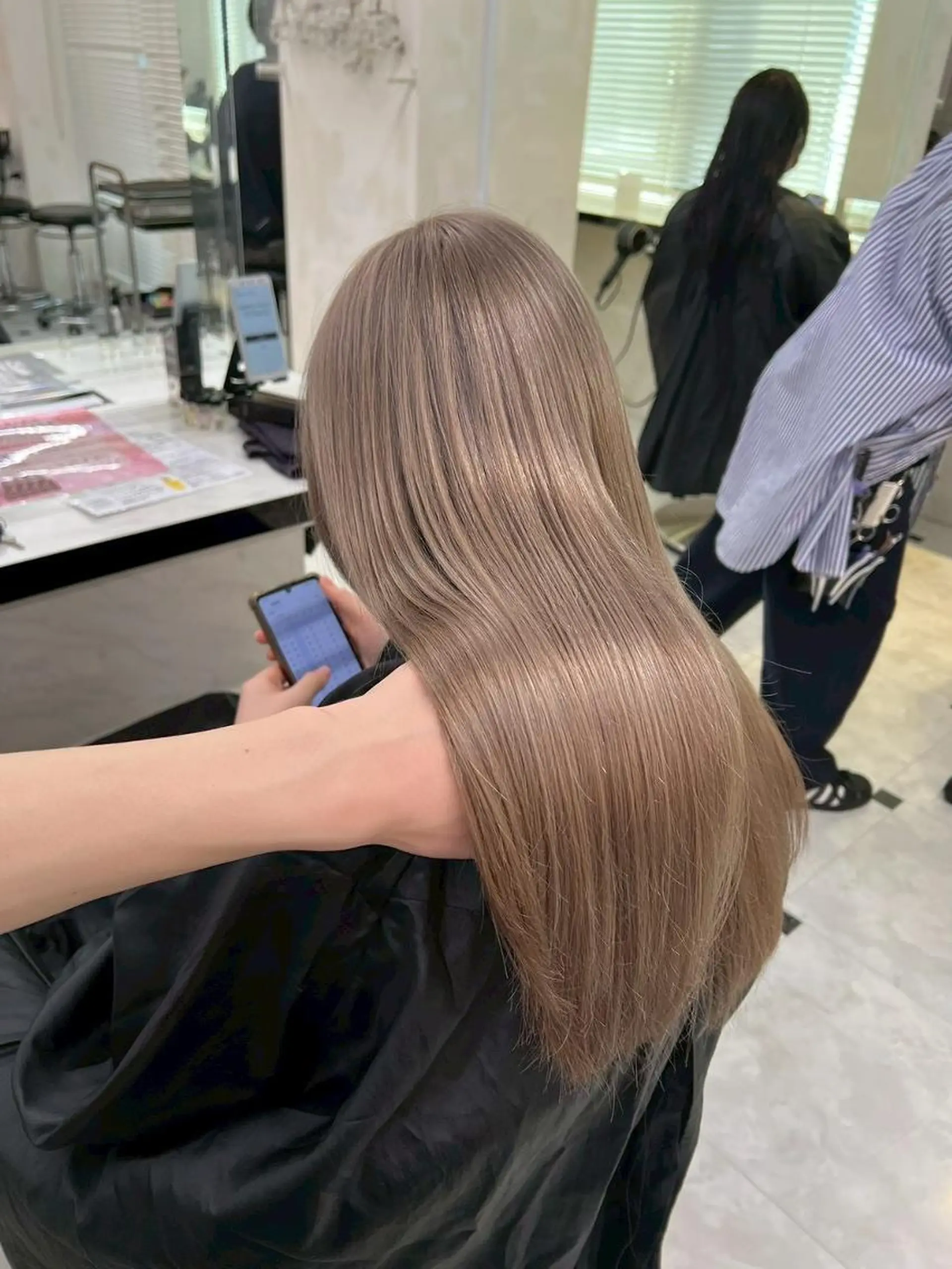 カラー 艶質感🫧透明感 銀座美容室のヘアスタイル