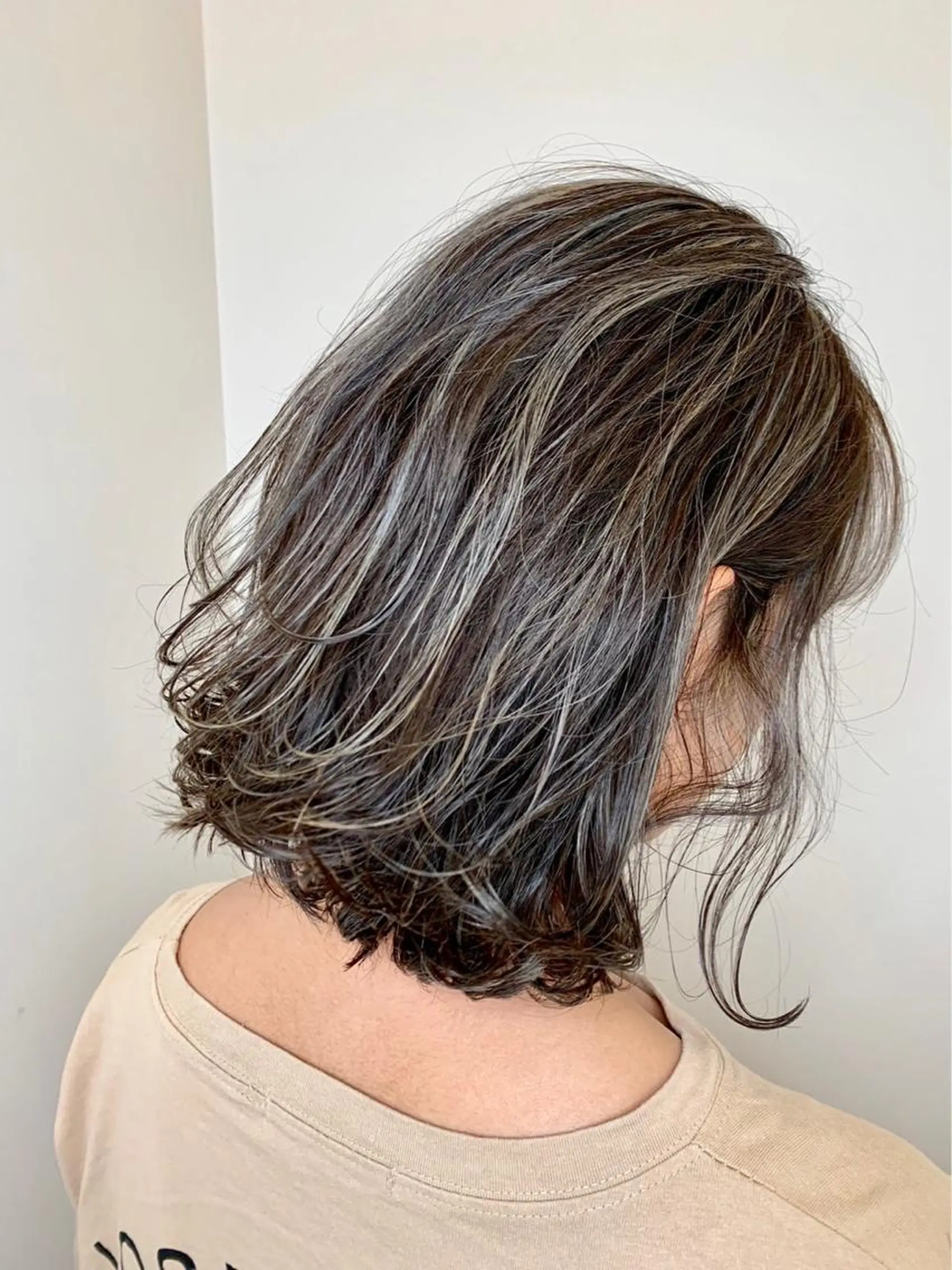 ショート カラー ハイライトカラー ハイライト 玉城 和磨のヘアスタイル