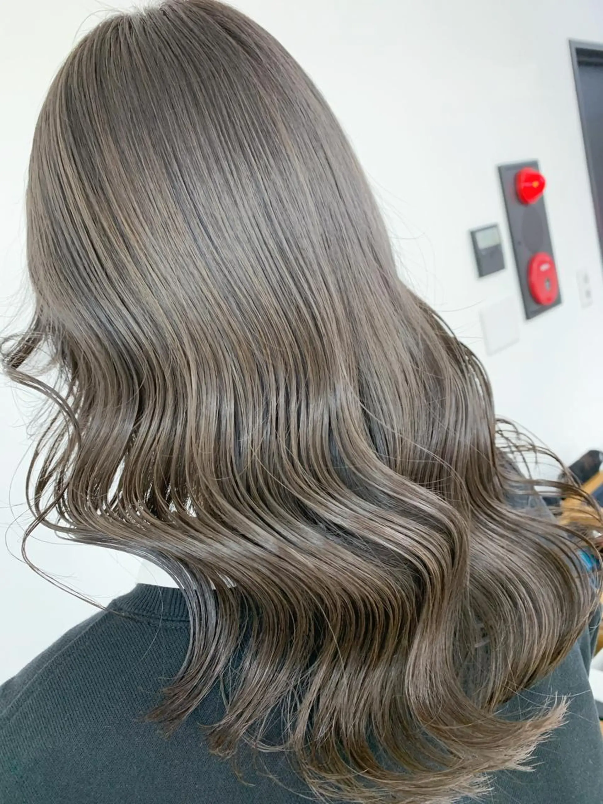 ロング 🥇近藤 恭輔🥇 Recharme新保のヘアスタイル