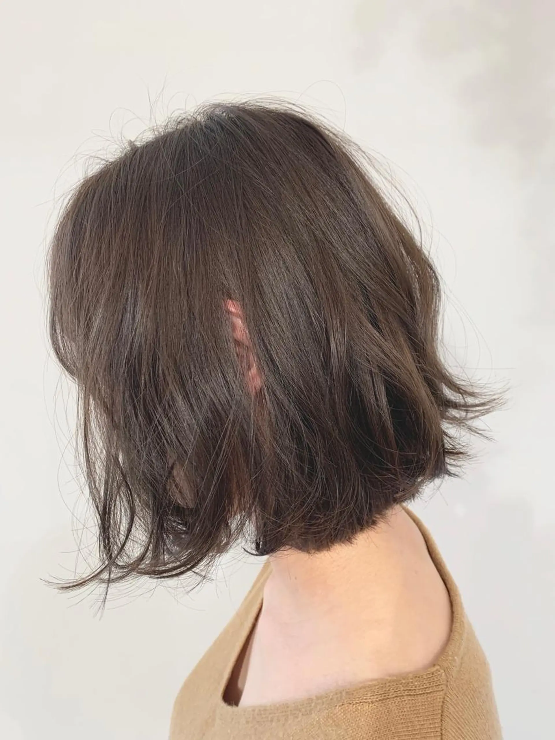 ミディアム カラー パーマ ヘアアレンジ グレージュ ボブ 加藤 綾華のヘアスタイル