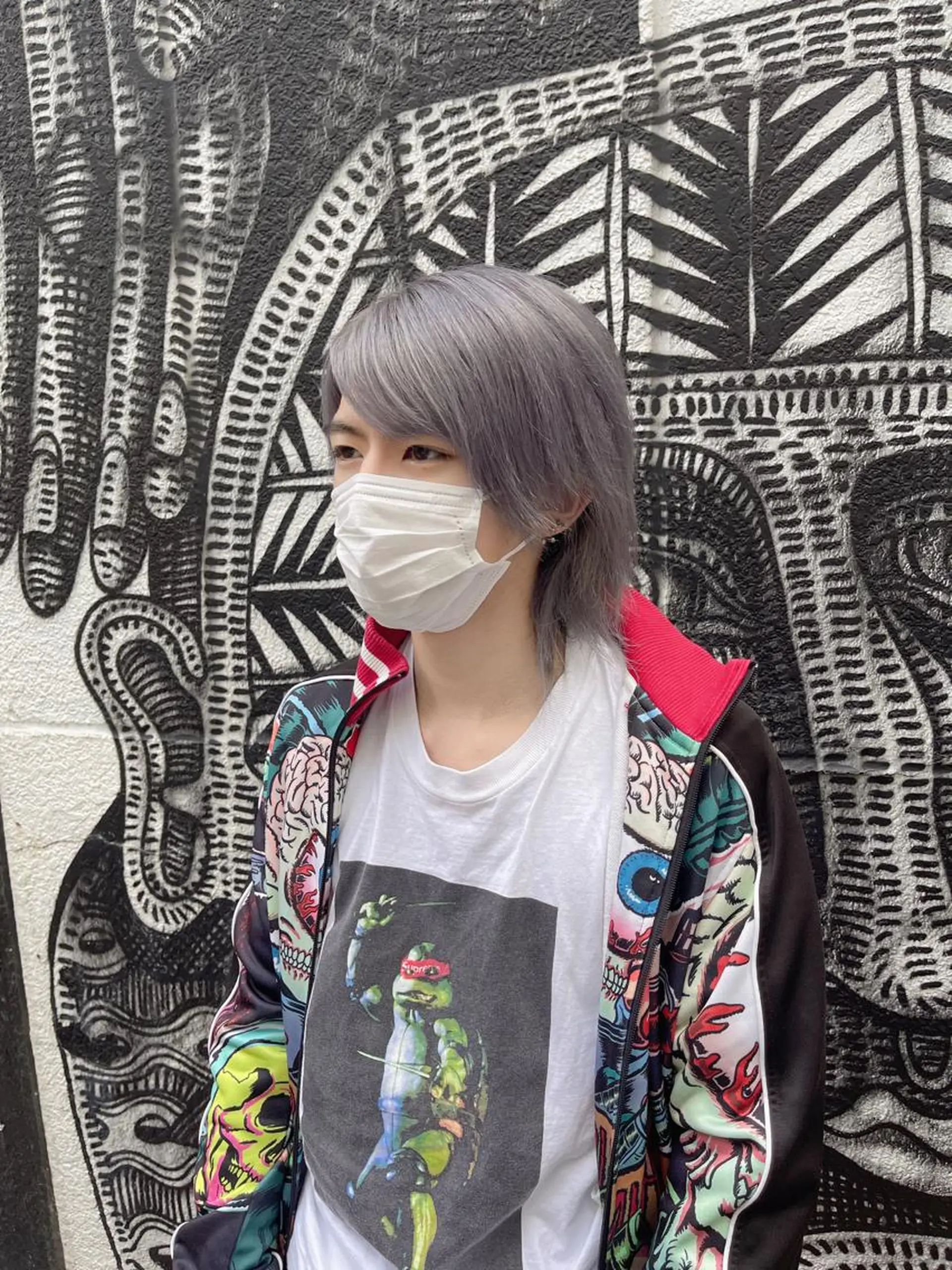ミディアム カラー ヘアアレンジ メンズ メンズウルフカット シルバー ウルフカット 🌈派手髪エクステ ブレイズ🌈ひろとのヘアスタイル