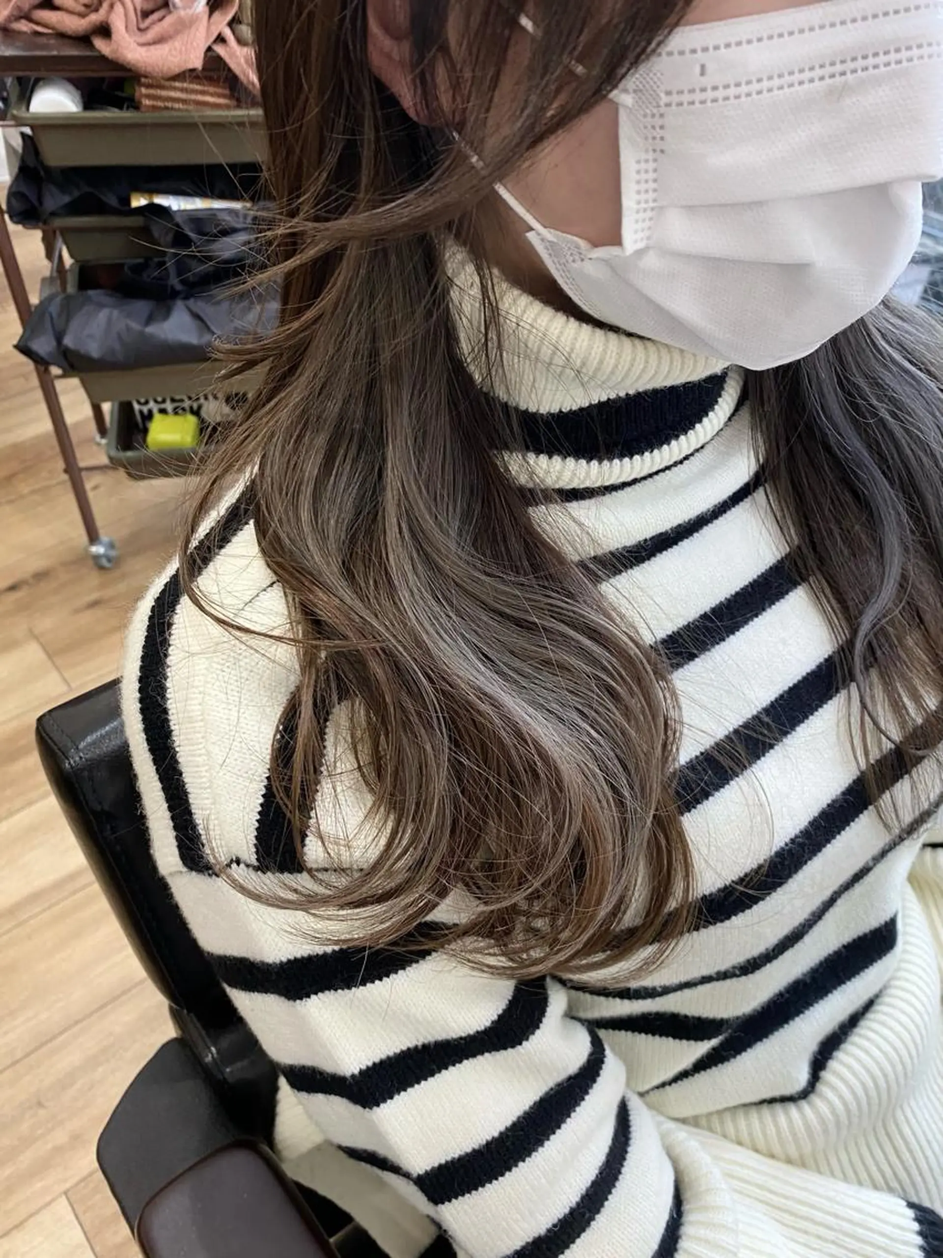 ロング カラー ヘアアレンジ マツエク・マツパ インナーカラー くびれヘア 外国人風カラー 学生 レイヤーカット 夜23時まで予約🉑 reverieあきらのヘアスタイル