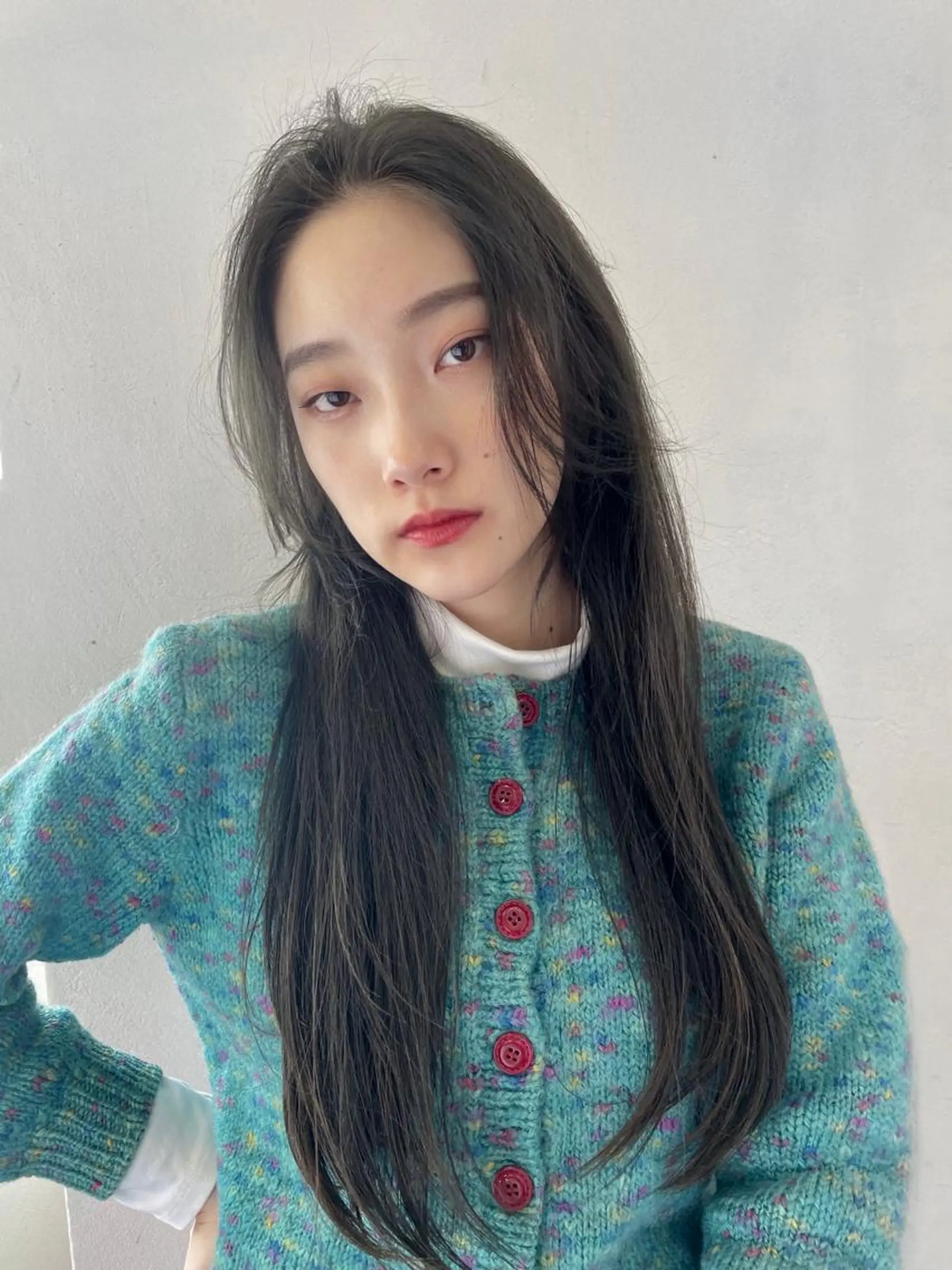 ロング 【韓国ヘア×透明感 カラー】笹谷 莉未のヘアスタイル