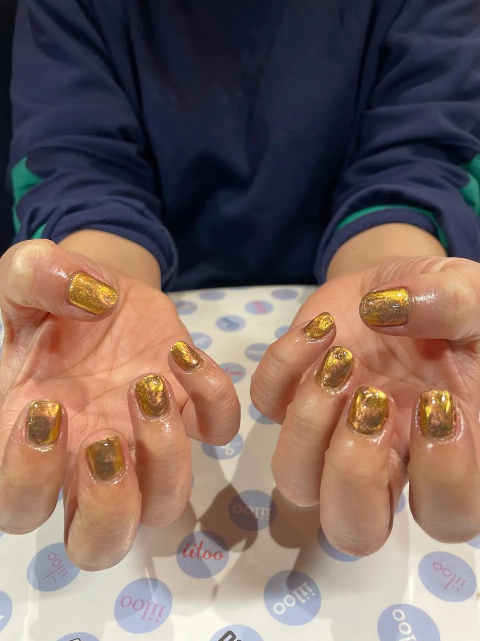 ネイル iiloo aromaworksのネイルデザイン