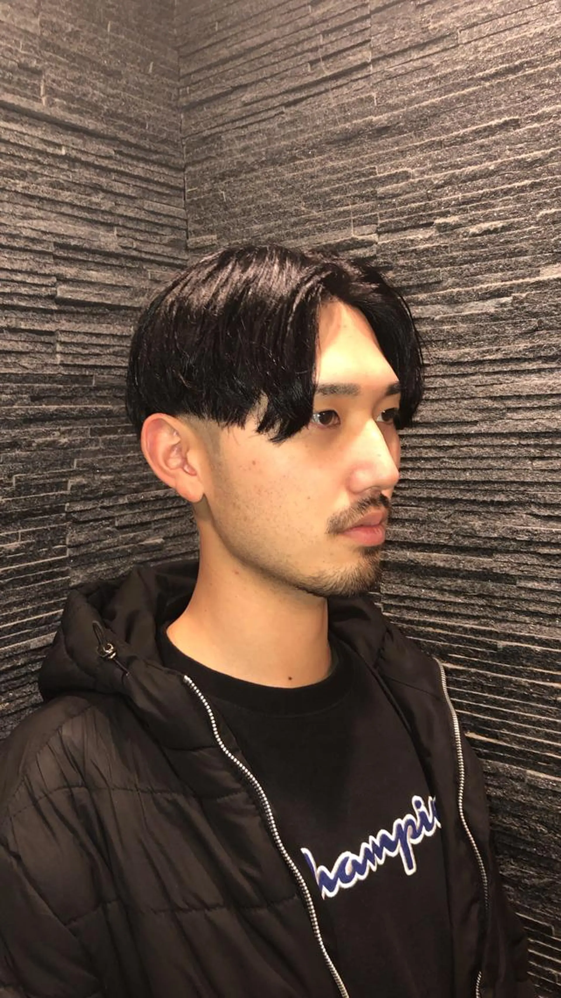 ミディアム カラー メンズ センターパート HIRO GINZA所属・中原 滉太のヘアスタイル