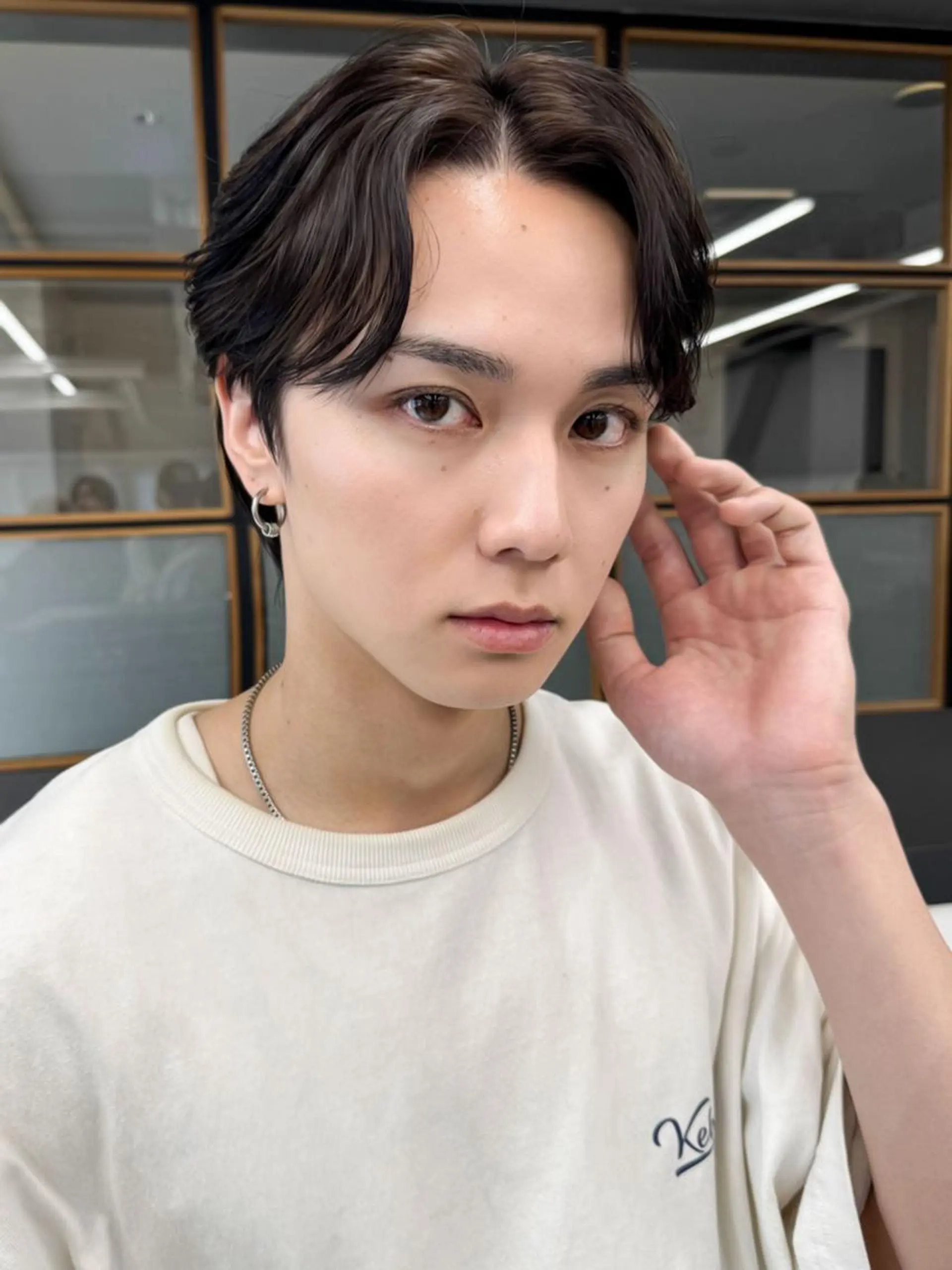 メンズ アップバング センターパート ダウンパーマ メンズ韓国風 メンズパーマ 韓国風パーマ特化 篠崎優也翔のヘアスタイル