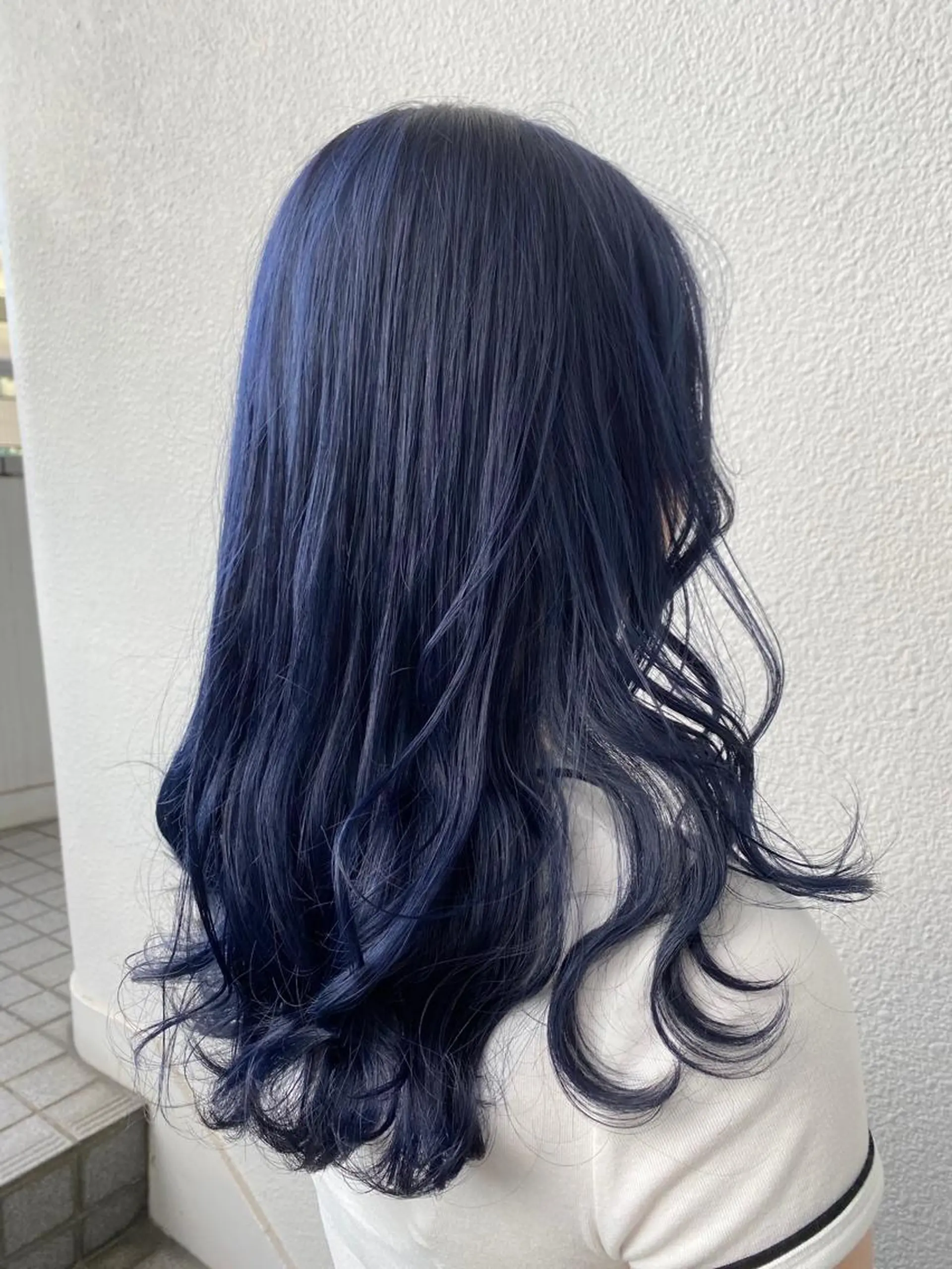 セミロング カラー ブリーチ koheiのヘアスタイル