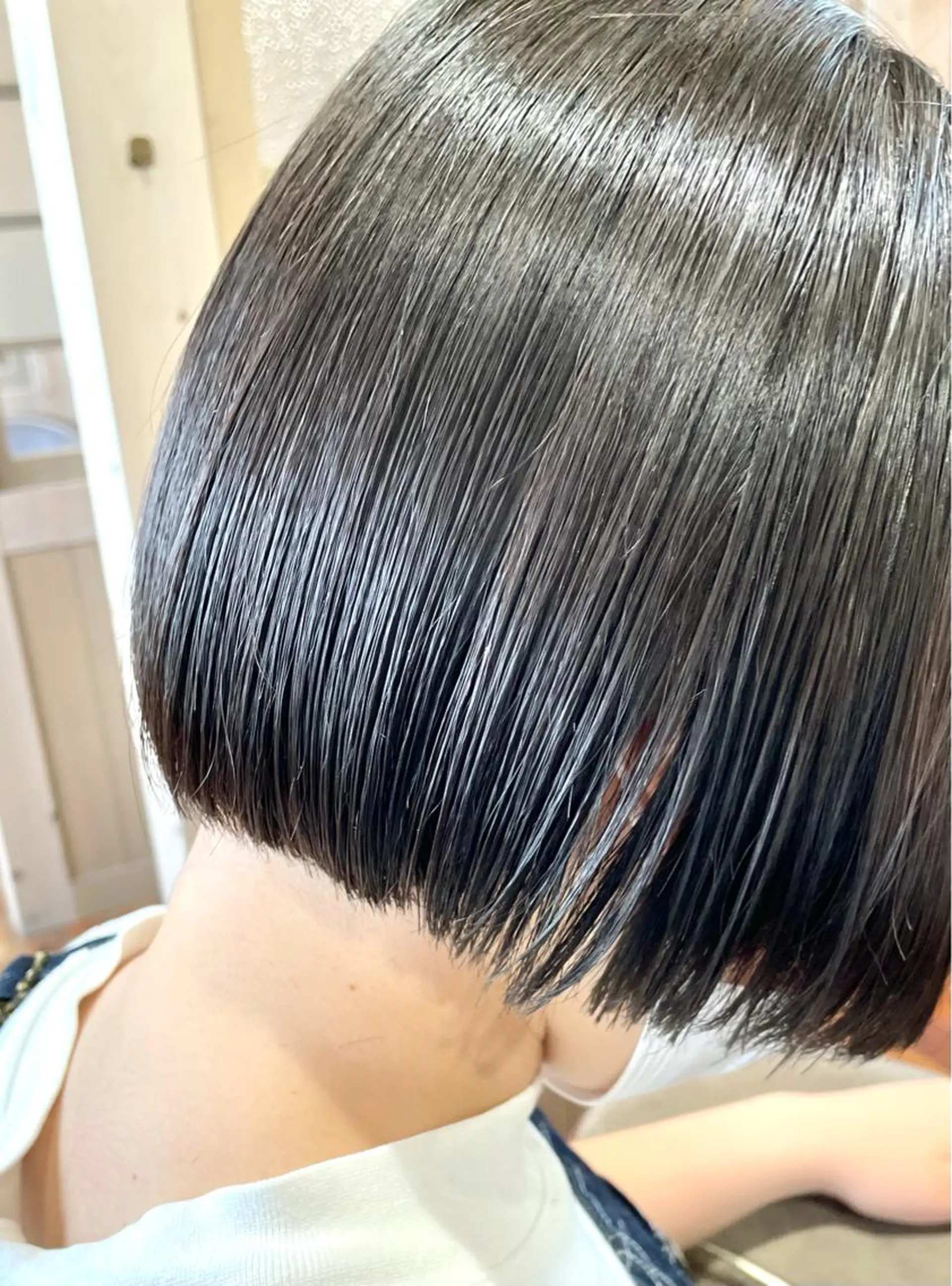 ショート ボブ 吉田 浩太郎のヘアスタイル