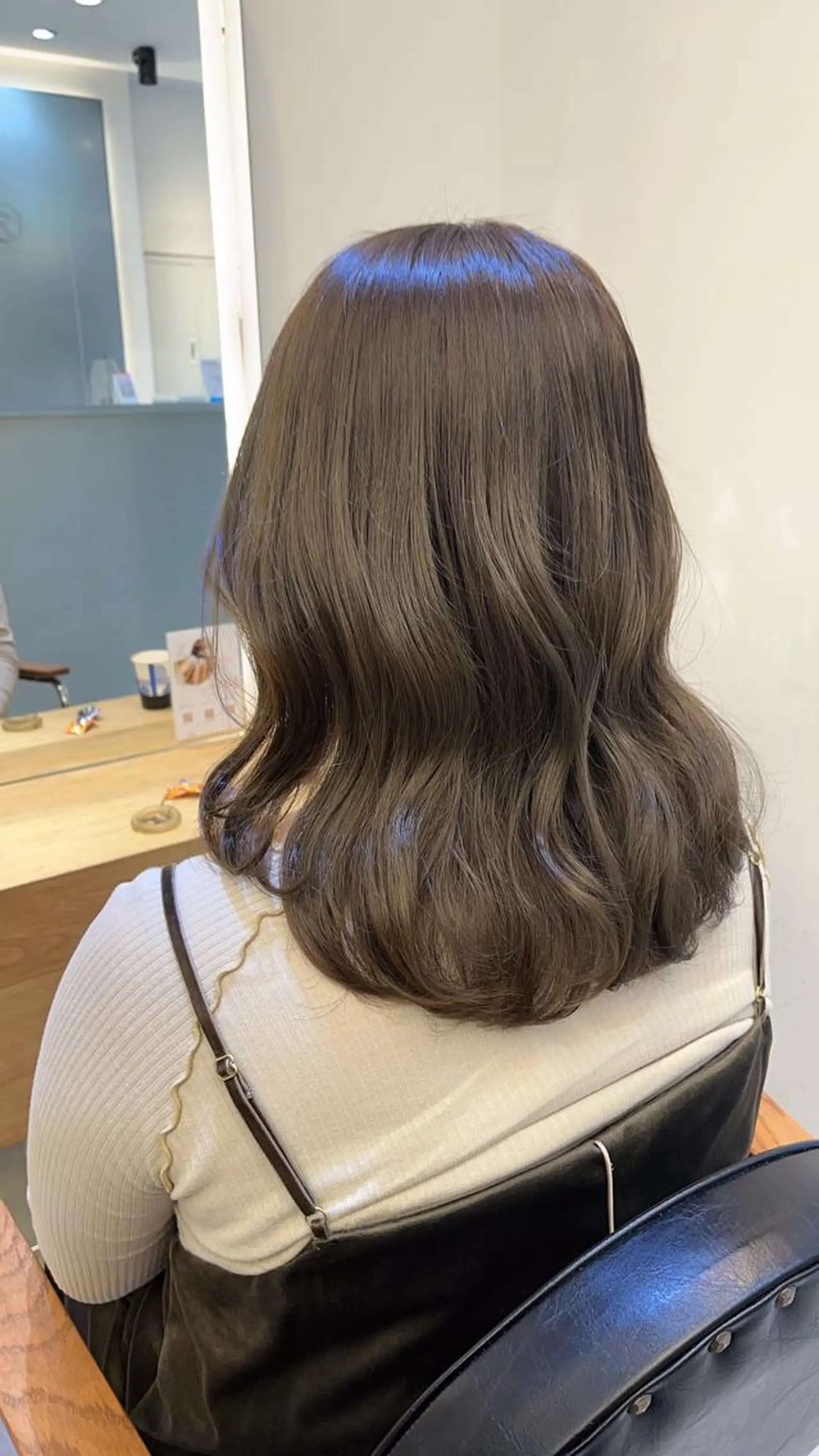 ミディアム カラー カット ヘアカラー トリートメント 渋谷で叶う美髪❤ ◎NATSUKI🤍のヘアスタイル