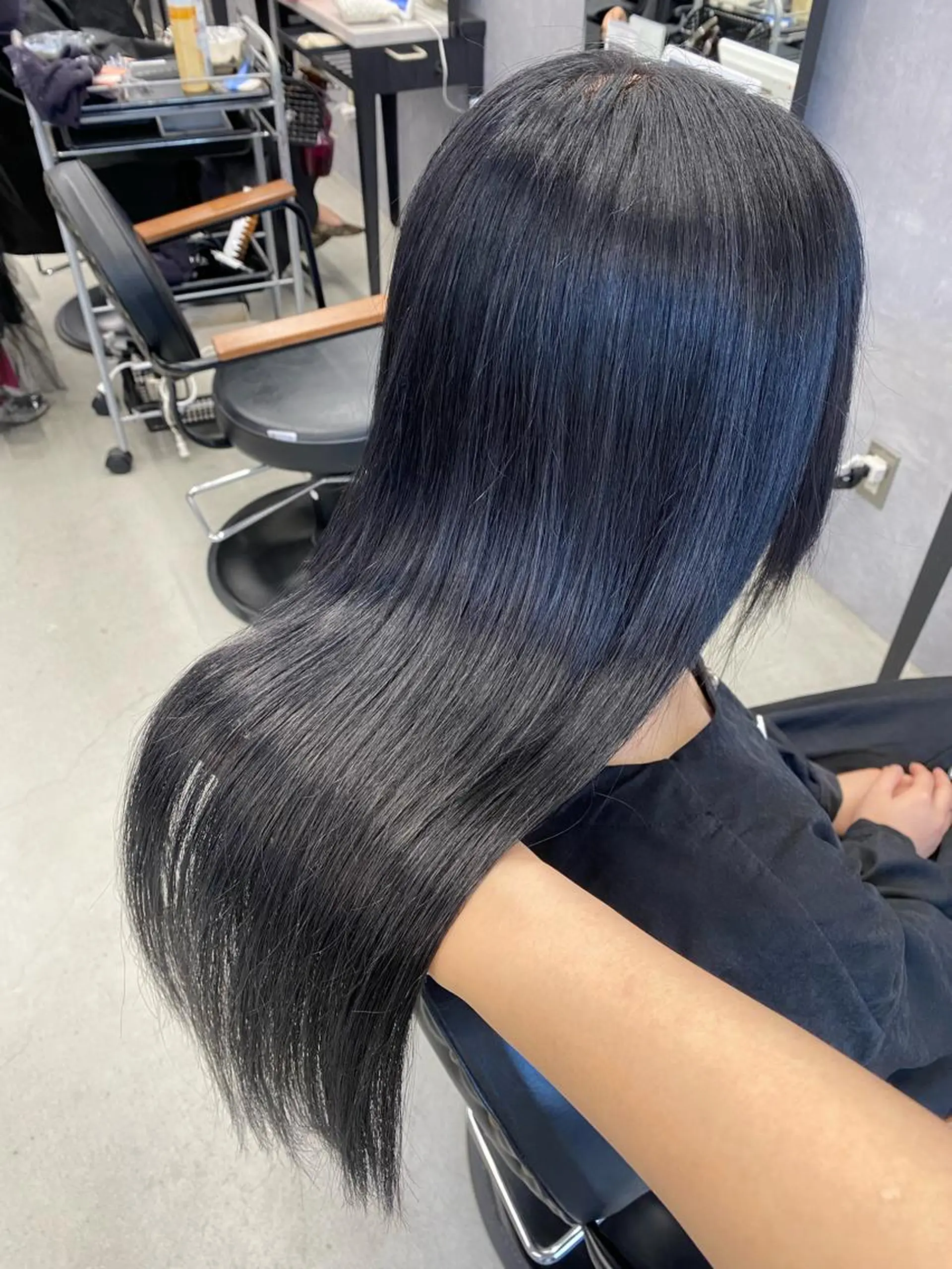 カラー ヘアアレンジ 神戸三宮ダメージレス ブリーチ特化 麟太郎のヘアスタイル