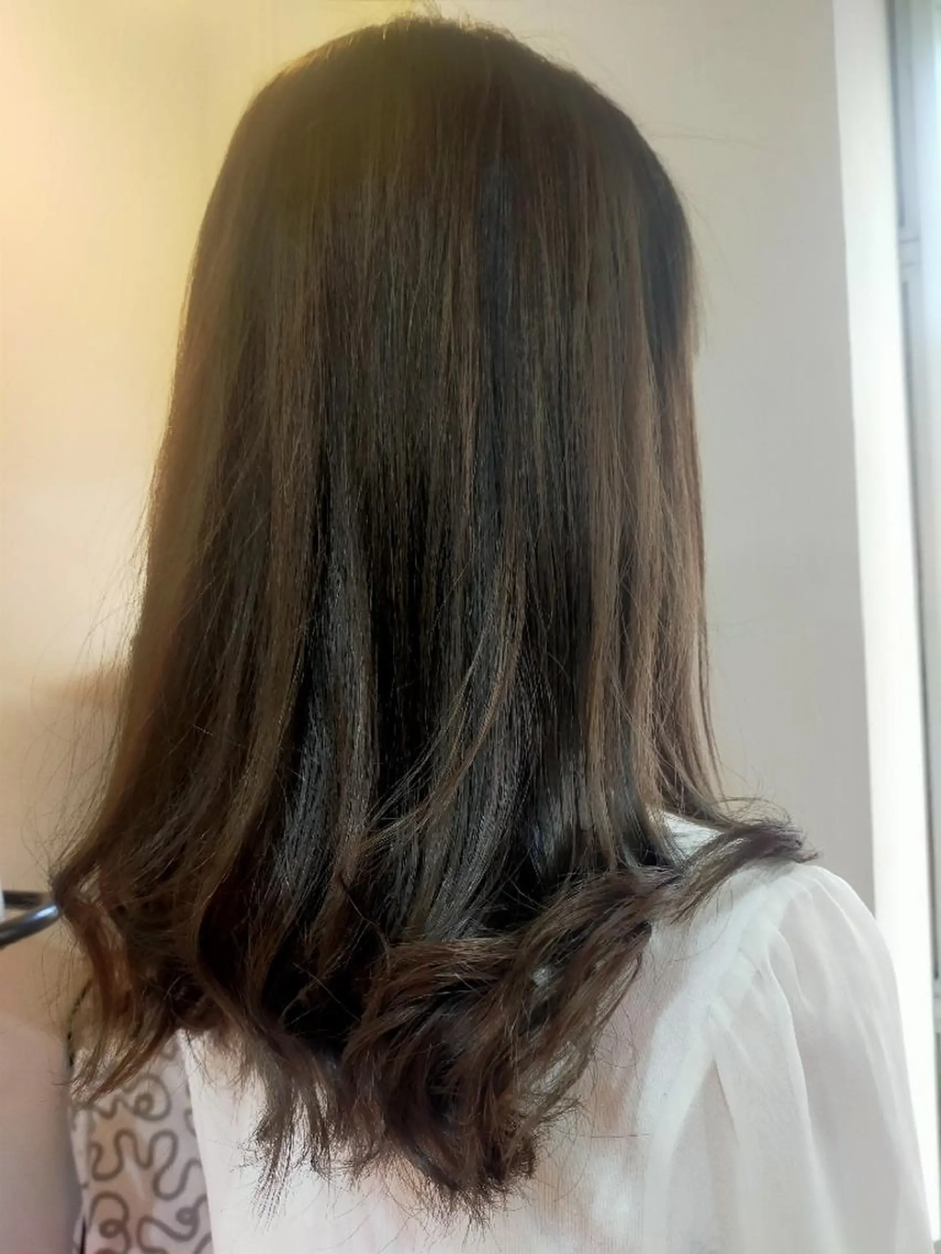 セミロング カラー アッシュ アッシュグレー カット ヘアカラー トリートメント Culumi クルミ 松井照雄/梅田茶屋町のヘアスタイル