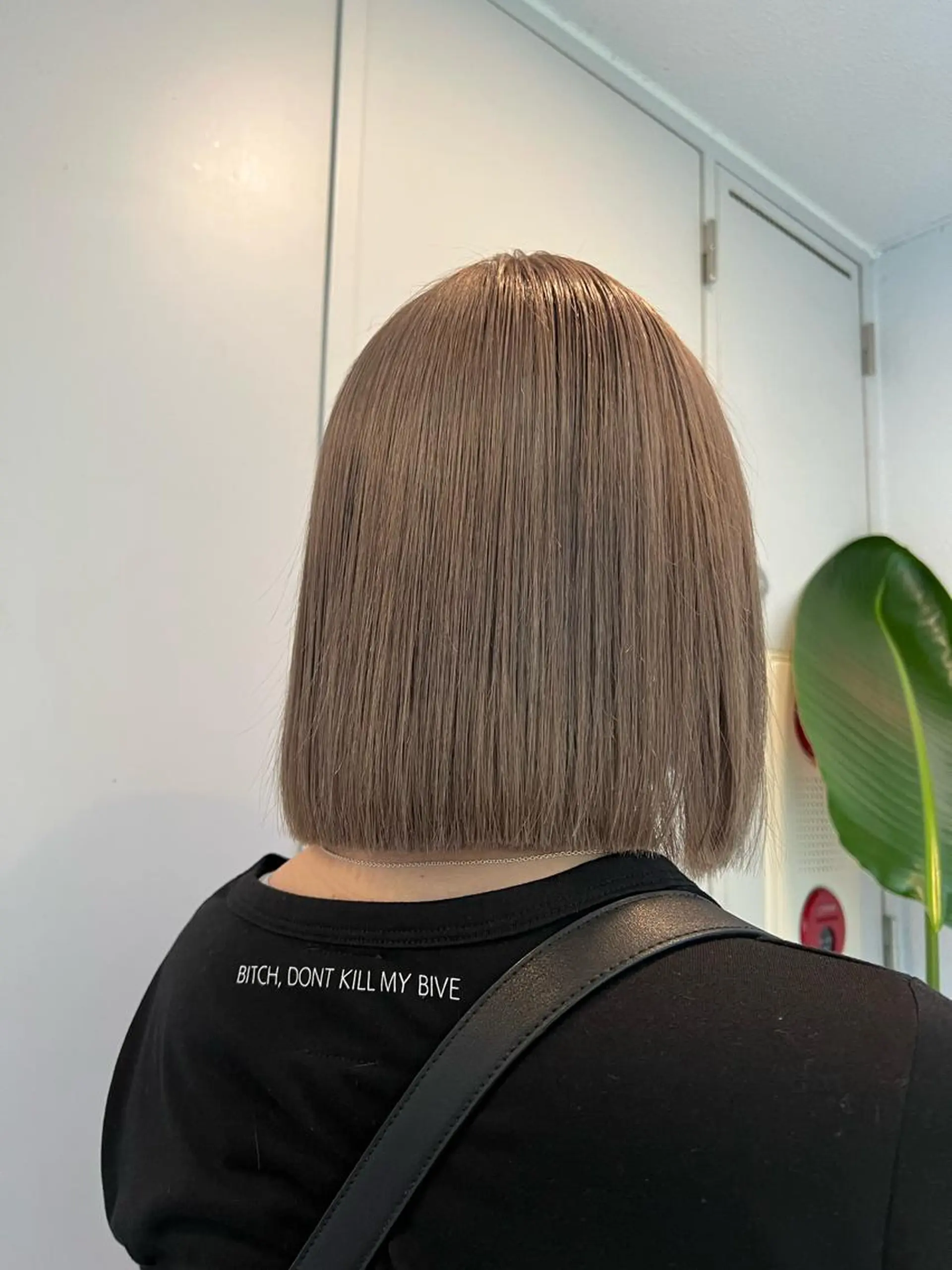 ショート カラー ヘアカラー トリートメント ハイトーン&髪質改善 ＆韓国エクステ🤎のヘアスタイル