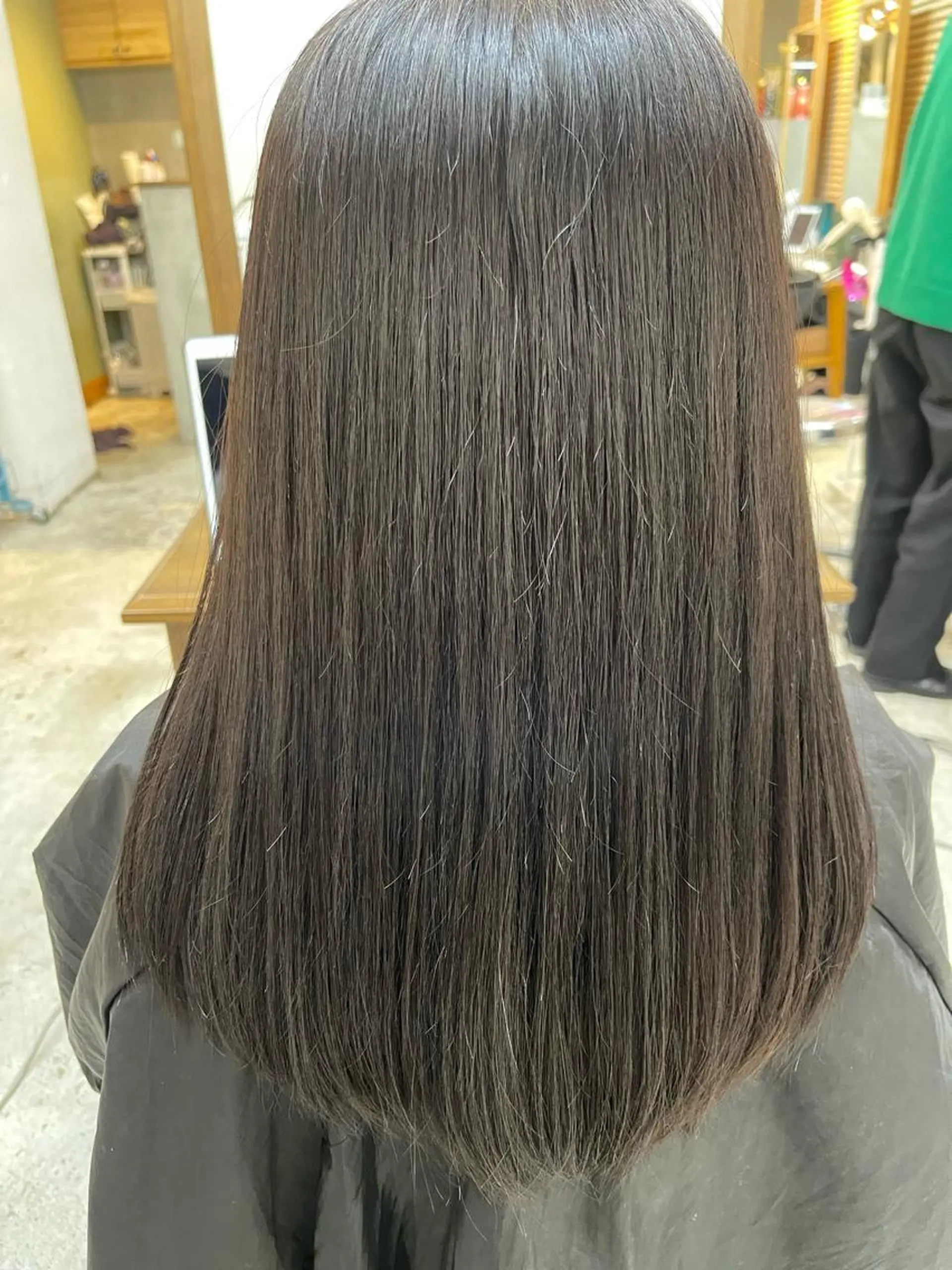 ロング 中顔面短縮 顔まわり新田大翔のヘアスタイル