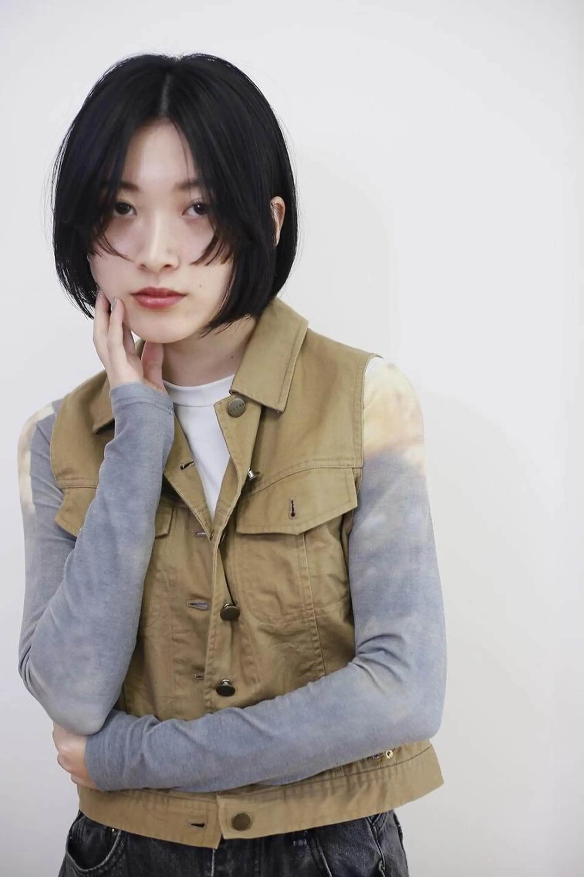 ミディアム カラー ミディアムパーマ ブリーチ イヤリングカラー ハイライトカラー イルミナカラー BASSA 下井草店のヘアスタイル