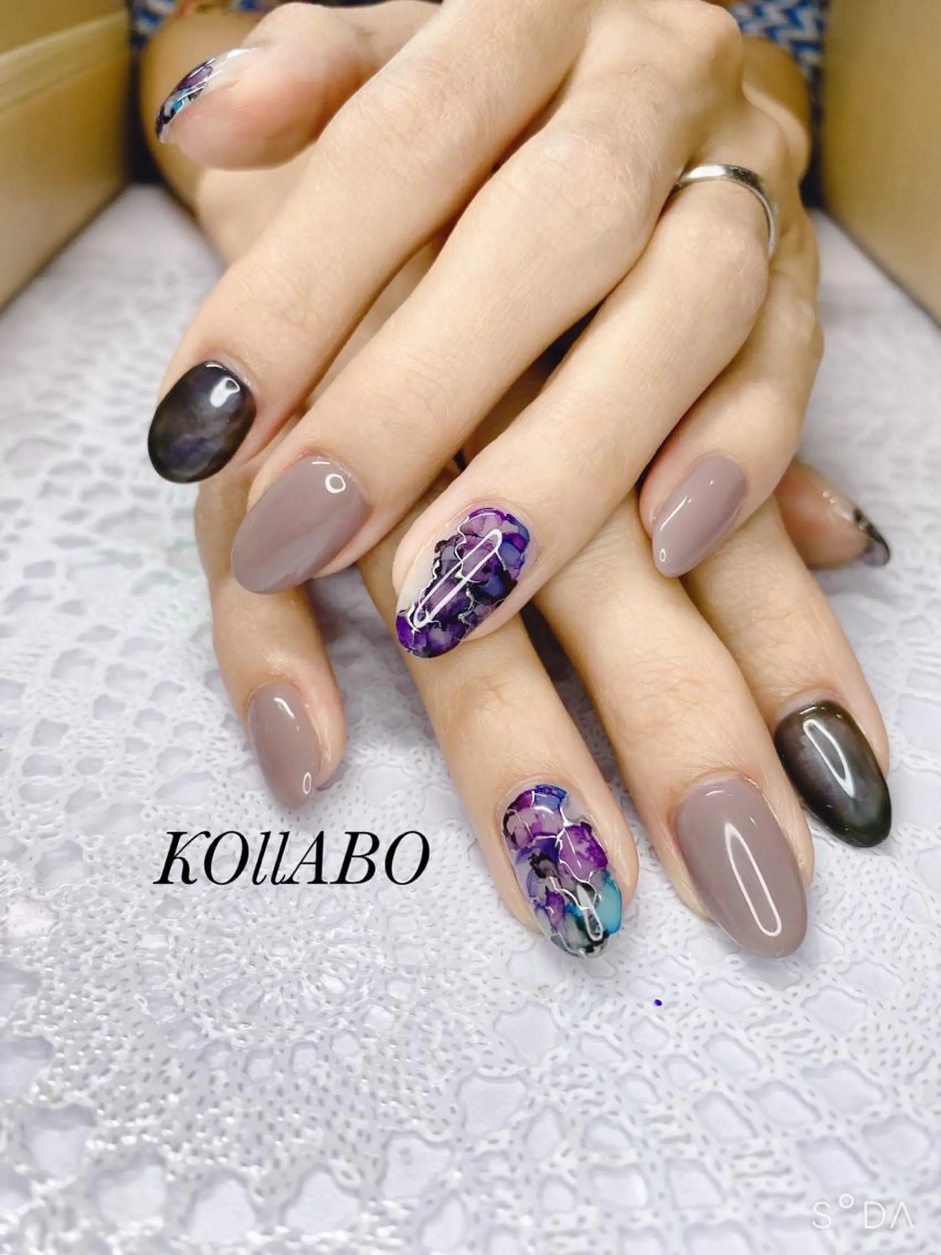 ネイル KOLLABO nailのネイルデザイン