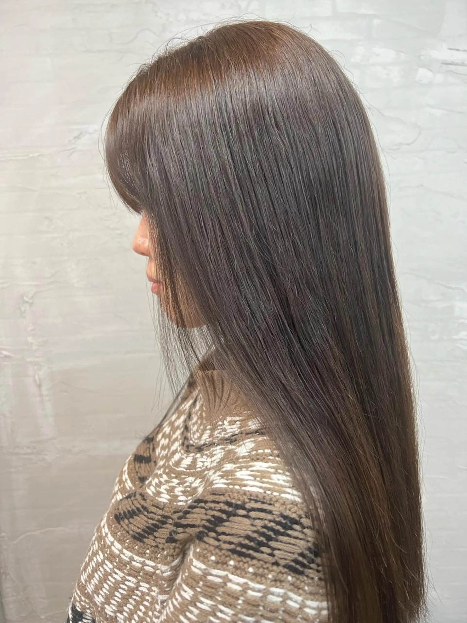 ロング カラー アッシュ 透明感カラー ヘアカラー myon giraffeのヘアスタイル