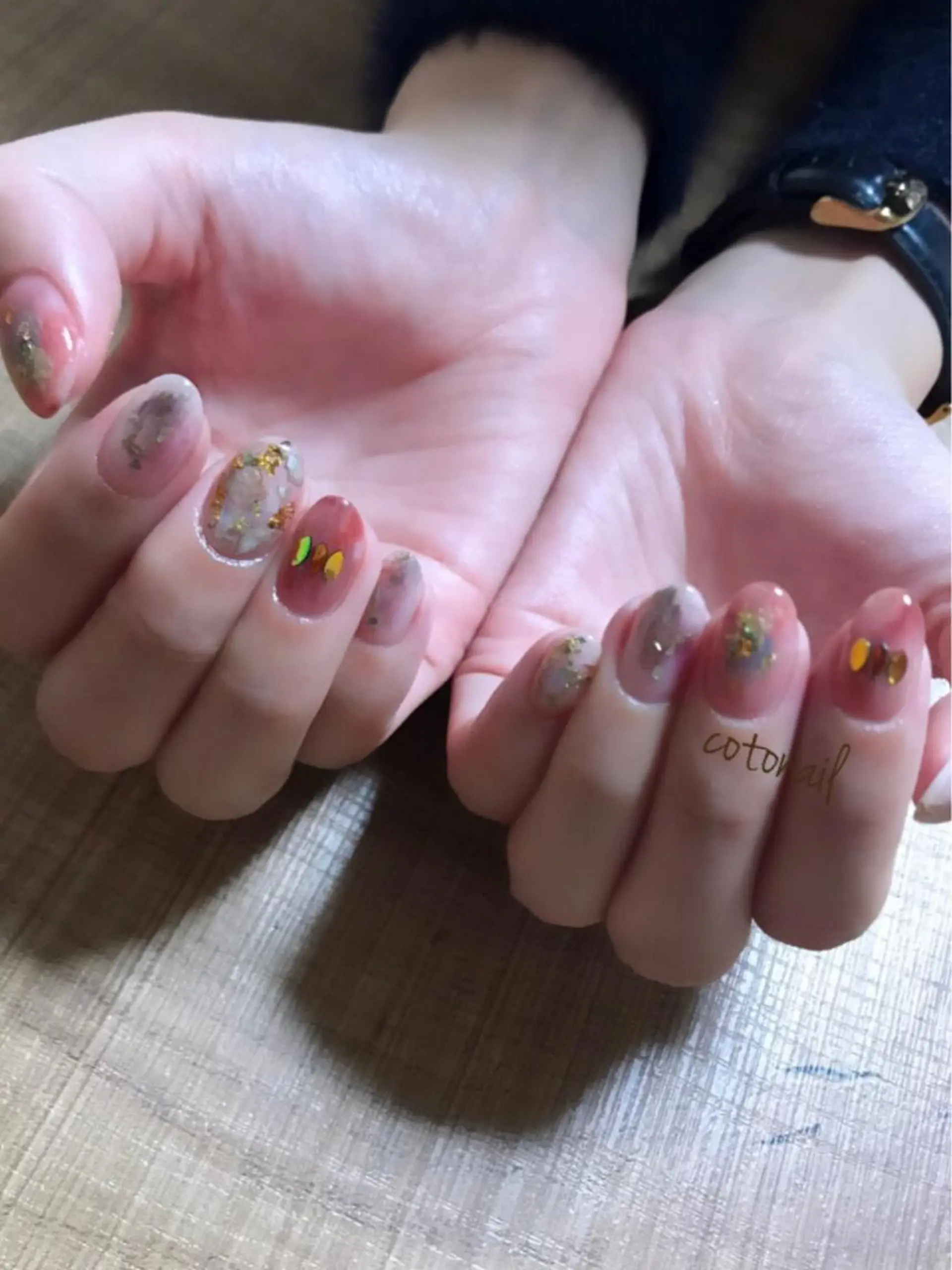 ショート ネイル ツメトマツゲ .のネイルデザイン