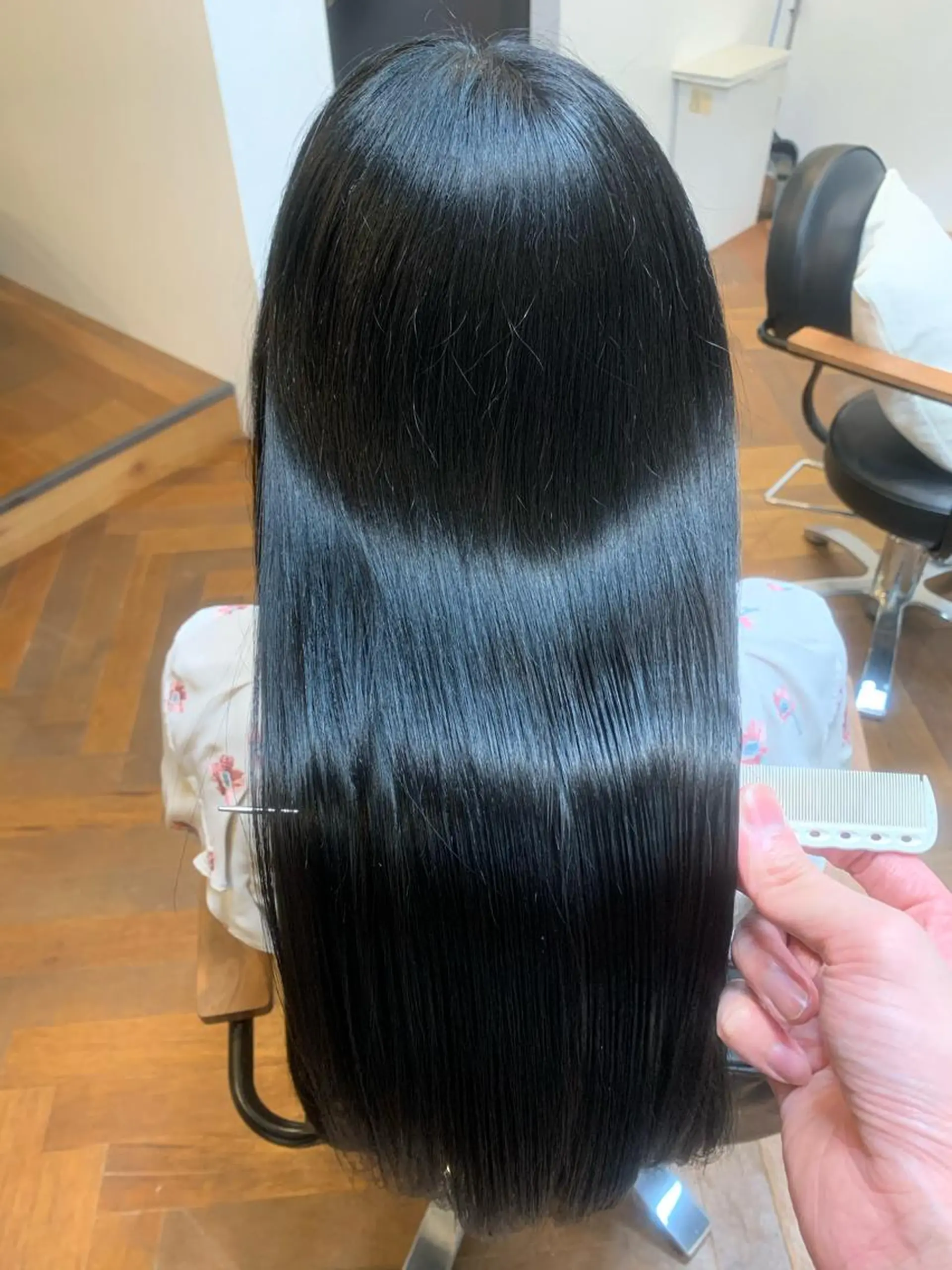 ロング メンズ眉毛ITSUK Iメンズ専門　新宿の眉毛・アイブロウイメージ