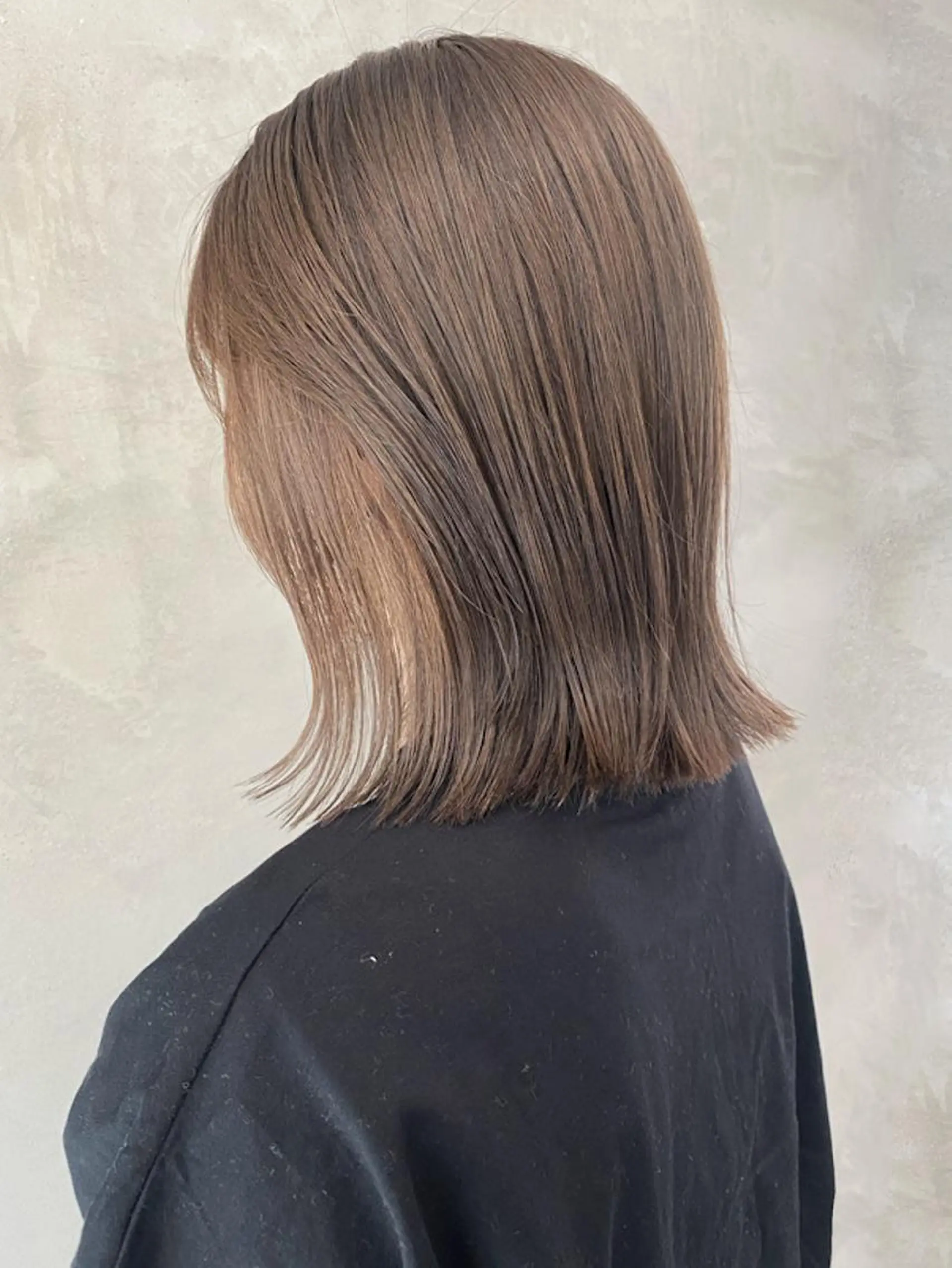 ショート カラー グレージュ インナーカラー カット ヘアカラー トリートメント 🫧透明感カラー🫧 OIKAWAのヘアスタイル