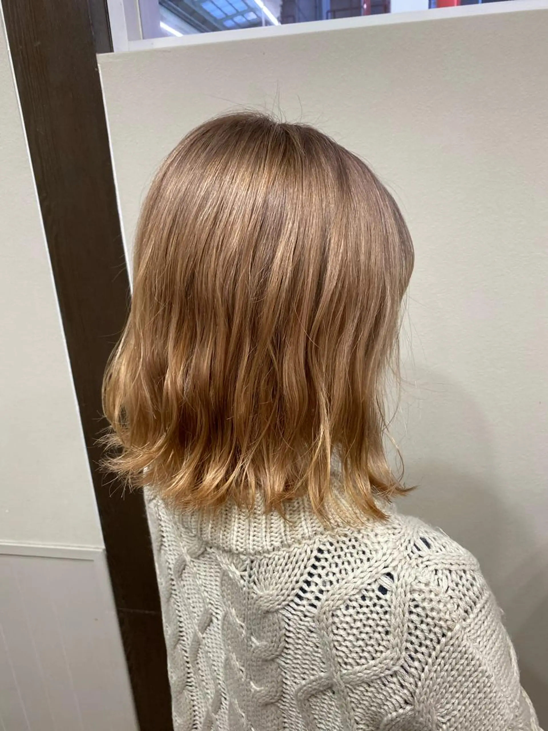 ショート カラー ブリーチ ピンクカラー シェアサロン　シエナ所属・東條 克義のヘアスタイル