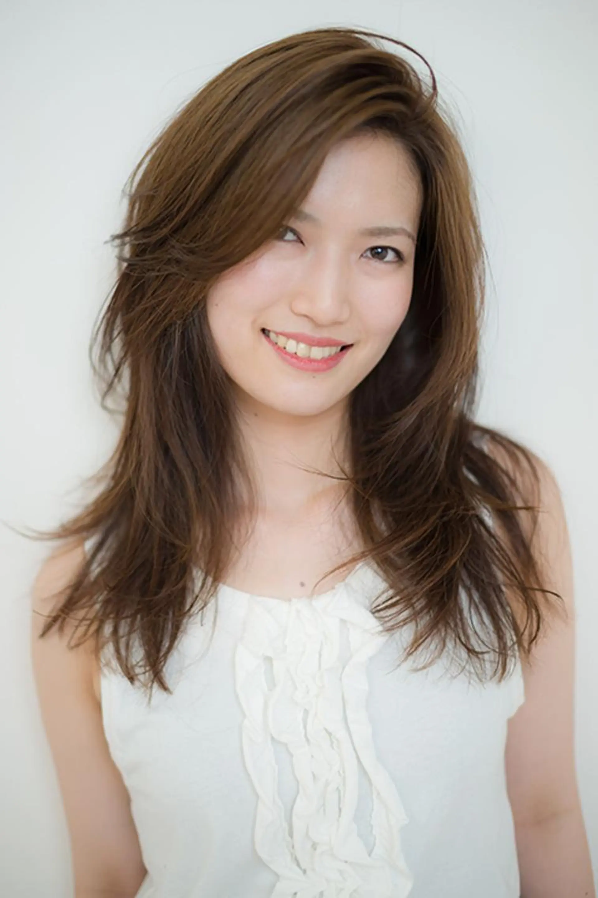 セミロング カラー 斎藤  慈晃のヘアスタイル