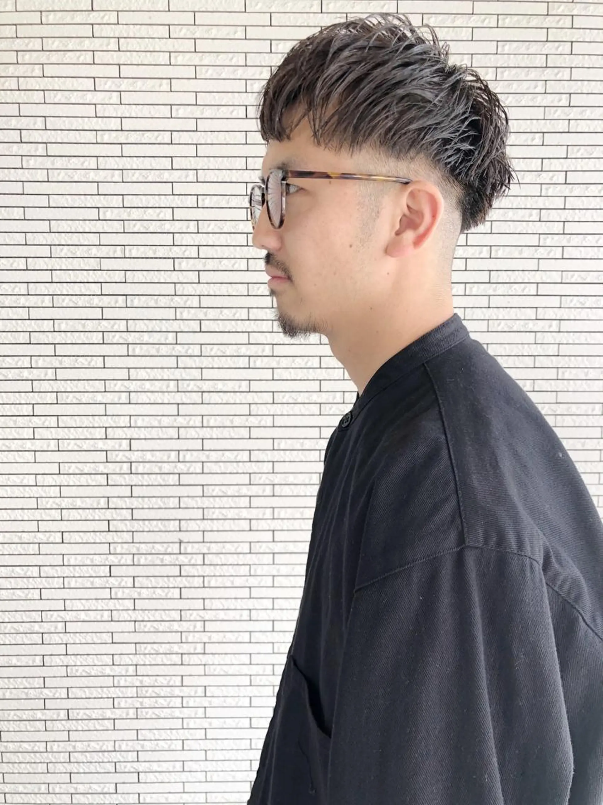 ショート カラー メンズ マエダ リョウのヘアスタイル