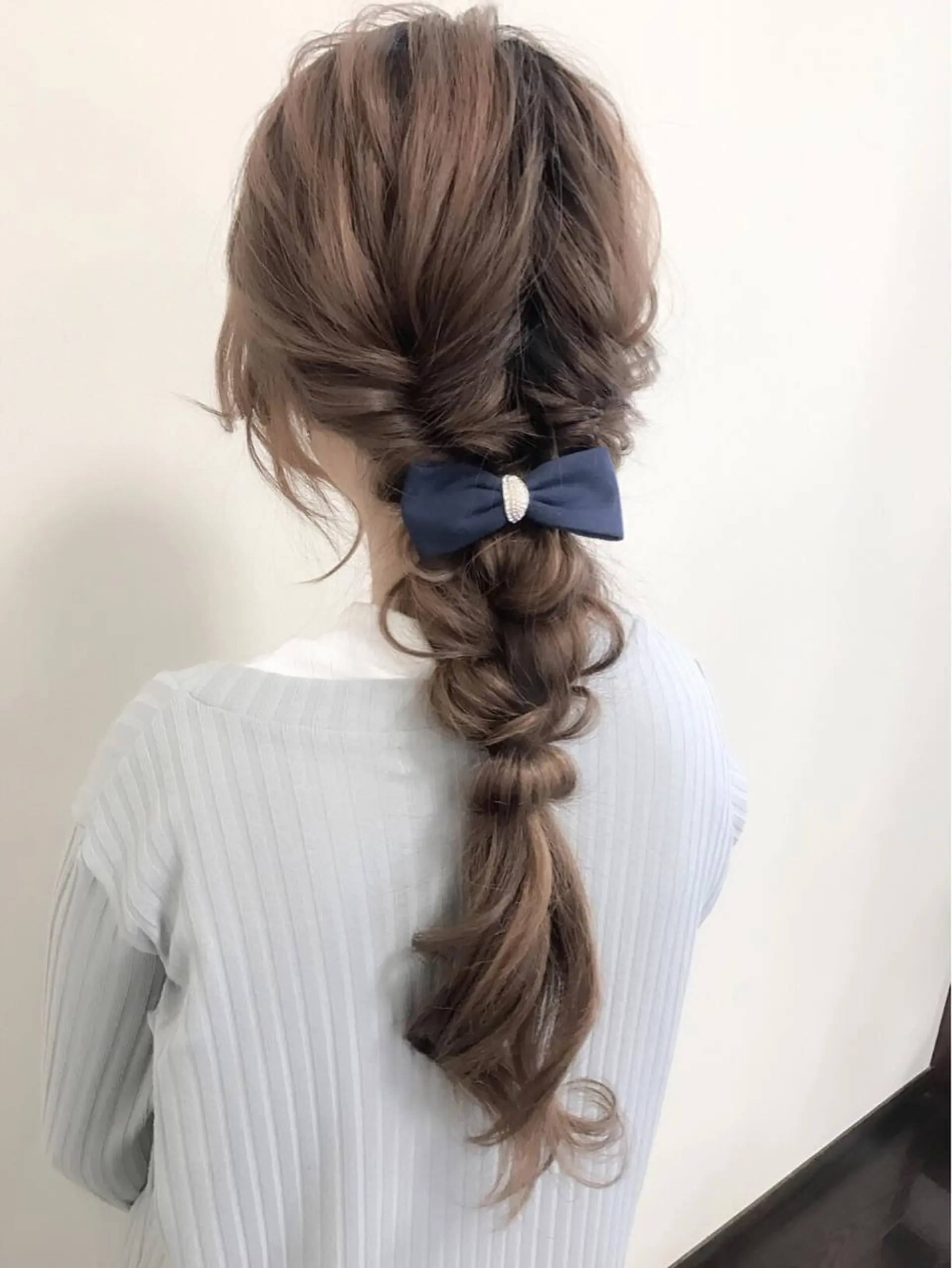 ロング ヘアアレンジ 沢田 瞳のヘアスタイル