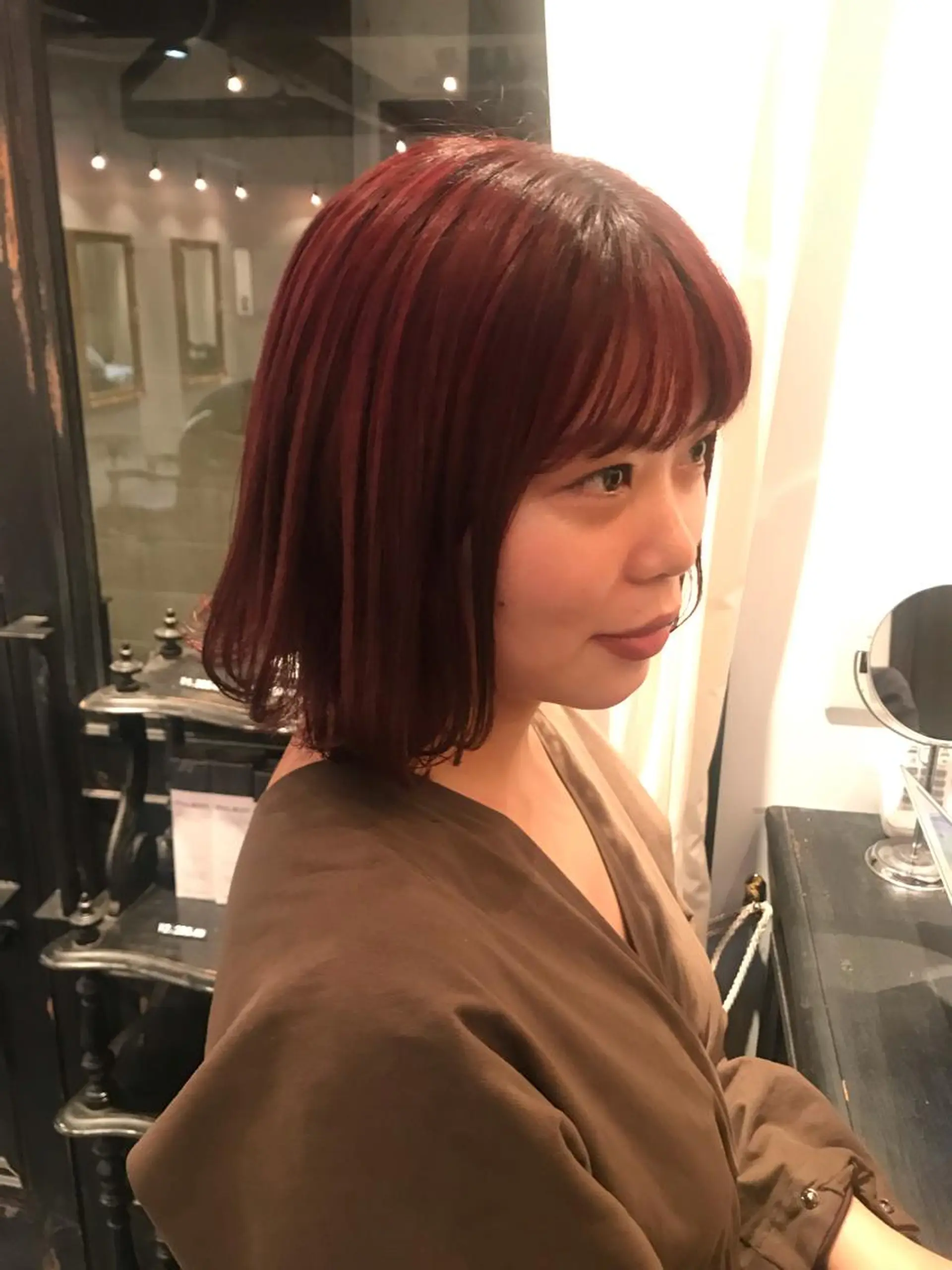 ショート カラー tonari 梅田、中崎町のヘアスタイル