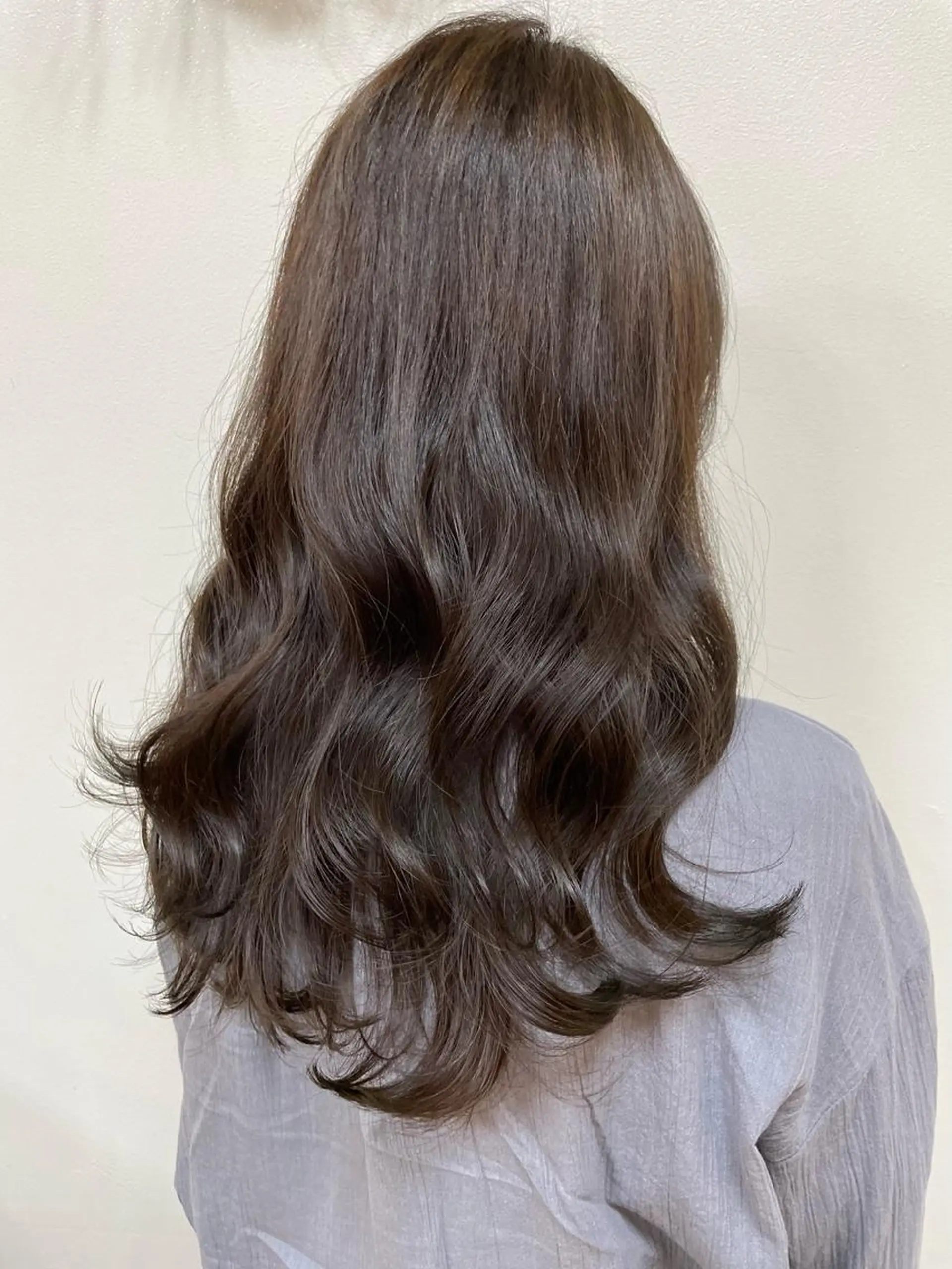 セミロング 韓国ヘア 🤍中西麻友🤍のヘアスタイル