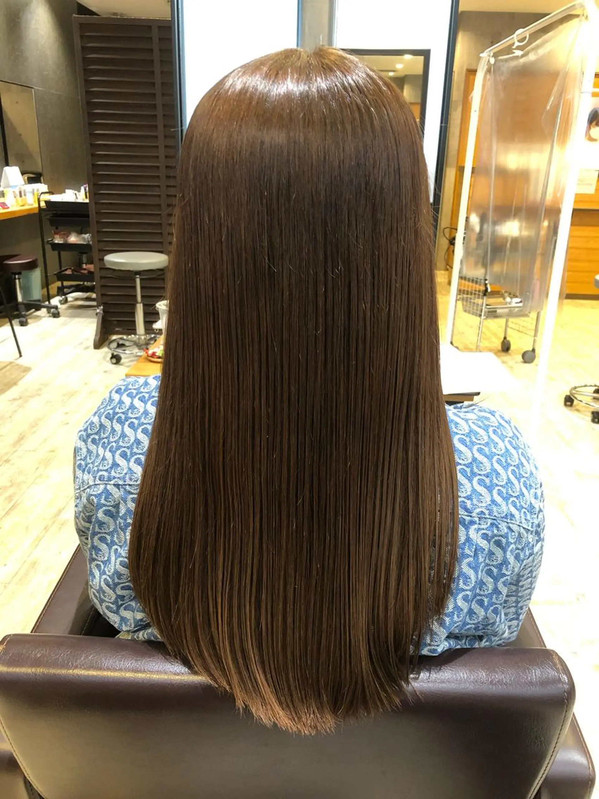 セミロング カラー パーマ ヘアアレンジ メンズ キッズ ネイル マツエク・マツパ トリートメント 酸熱トリートメント トリートメント EnBlesS西宮 マンツーマン神道有基のヘアスタイル