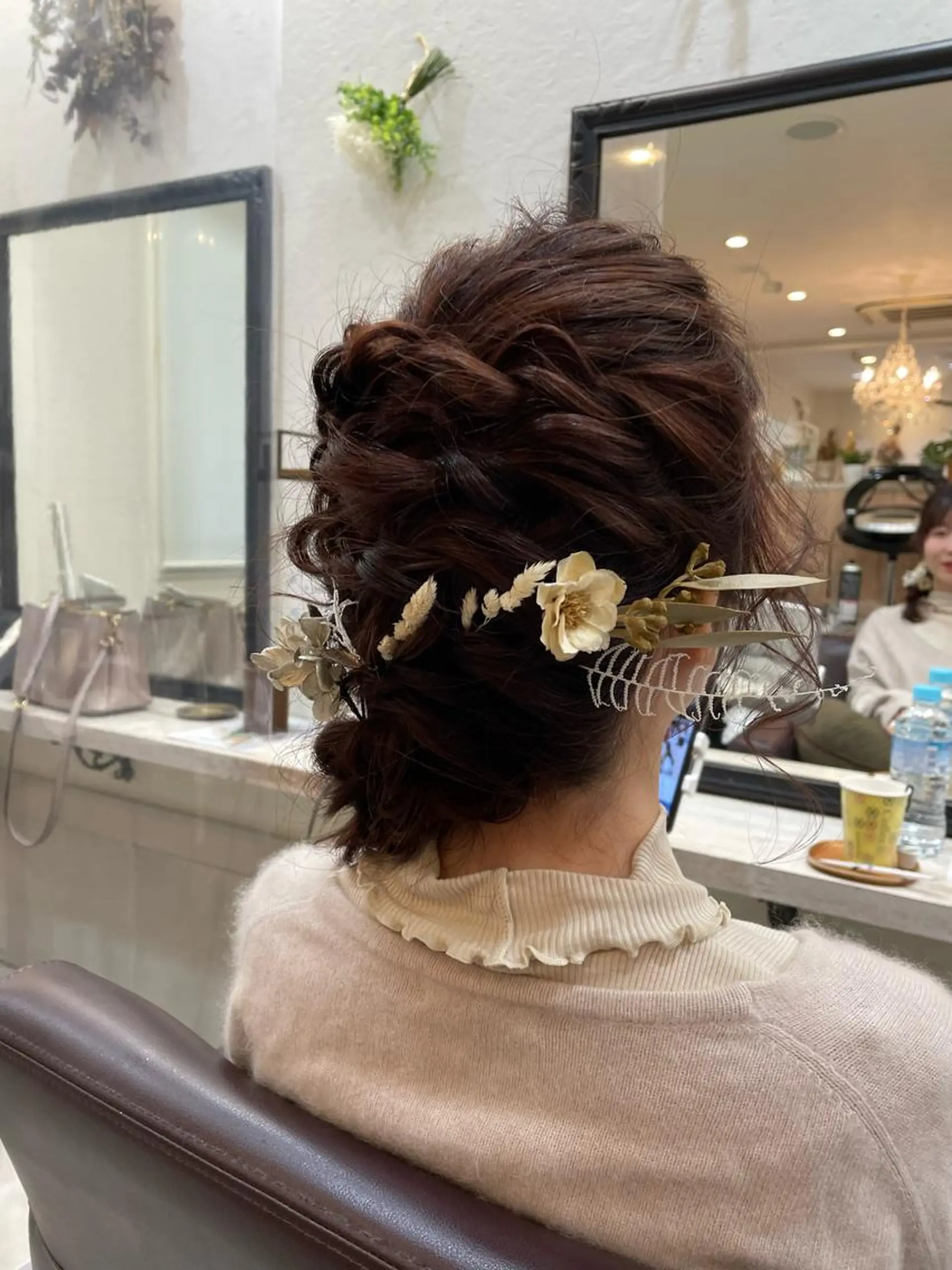 セミロング 津田 あかねのヘアスタイル