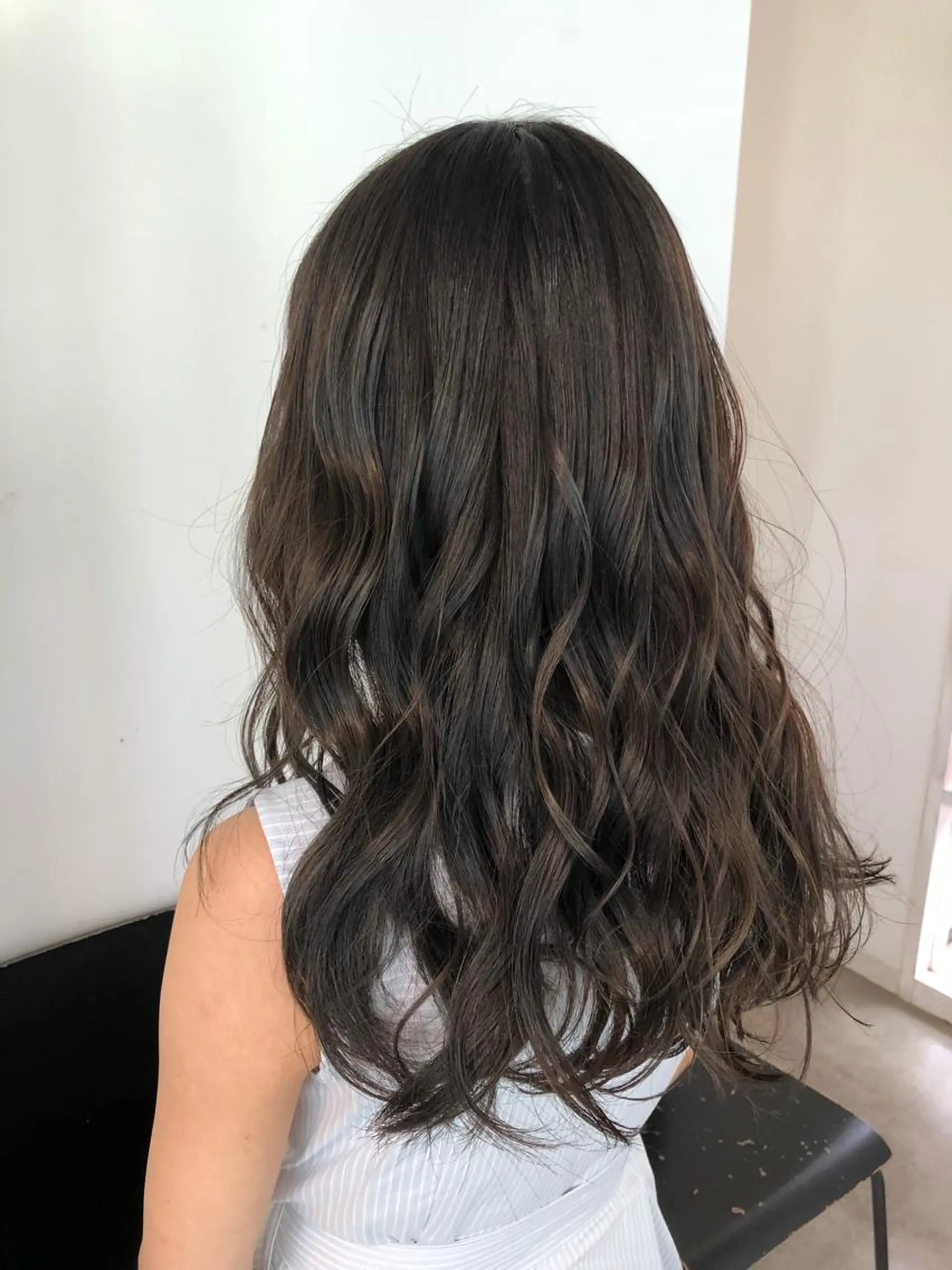 ロング カラー ヘアアレンジ 榎園 由美のヘアスタイル