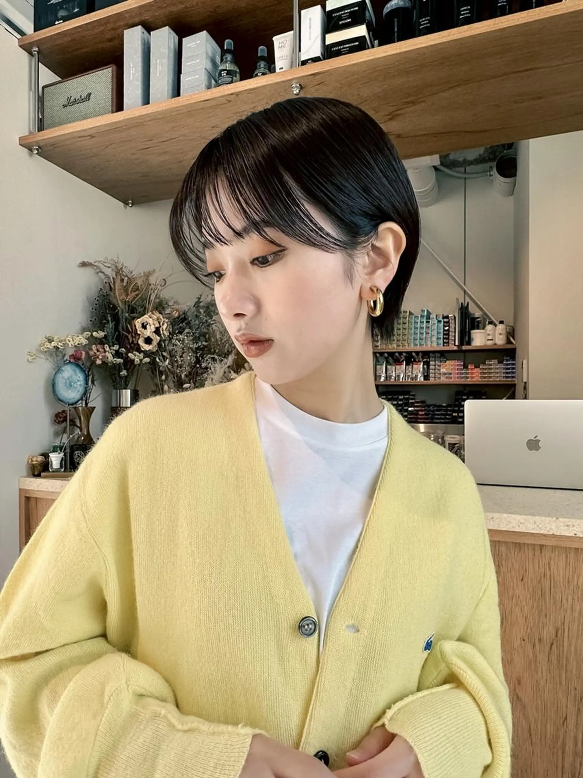 ミディアム yelm (official)のヘアスタイル