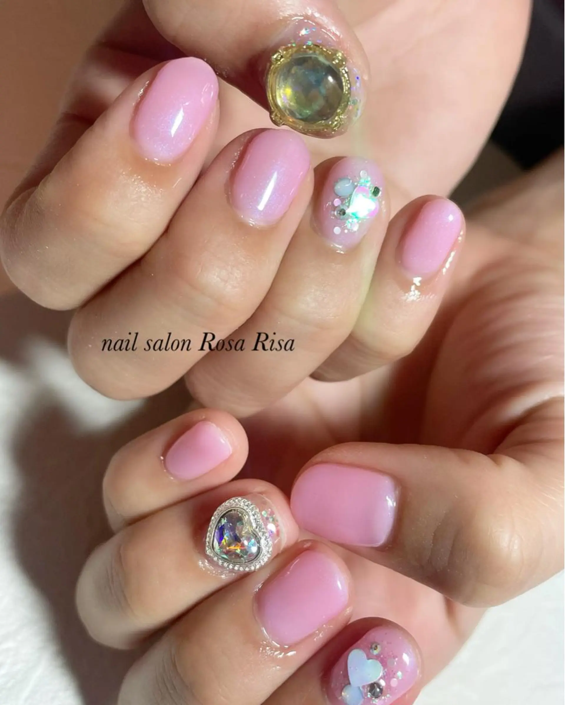 ショート ネイル ネイルスタジオ シェイクユアハンズのネイルデザイン