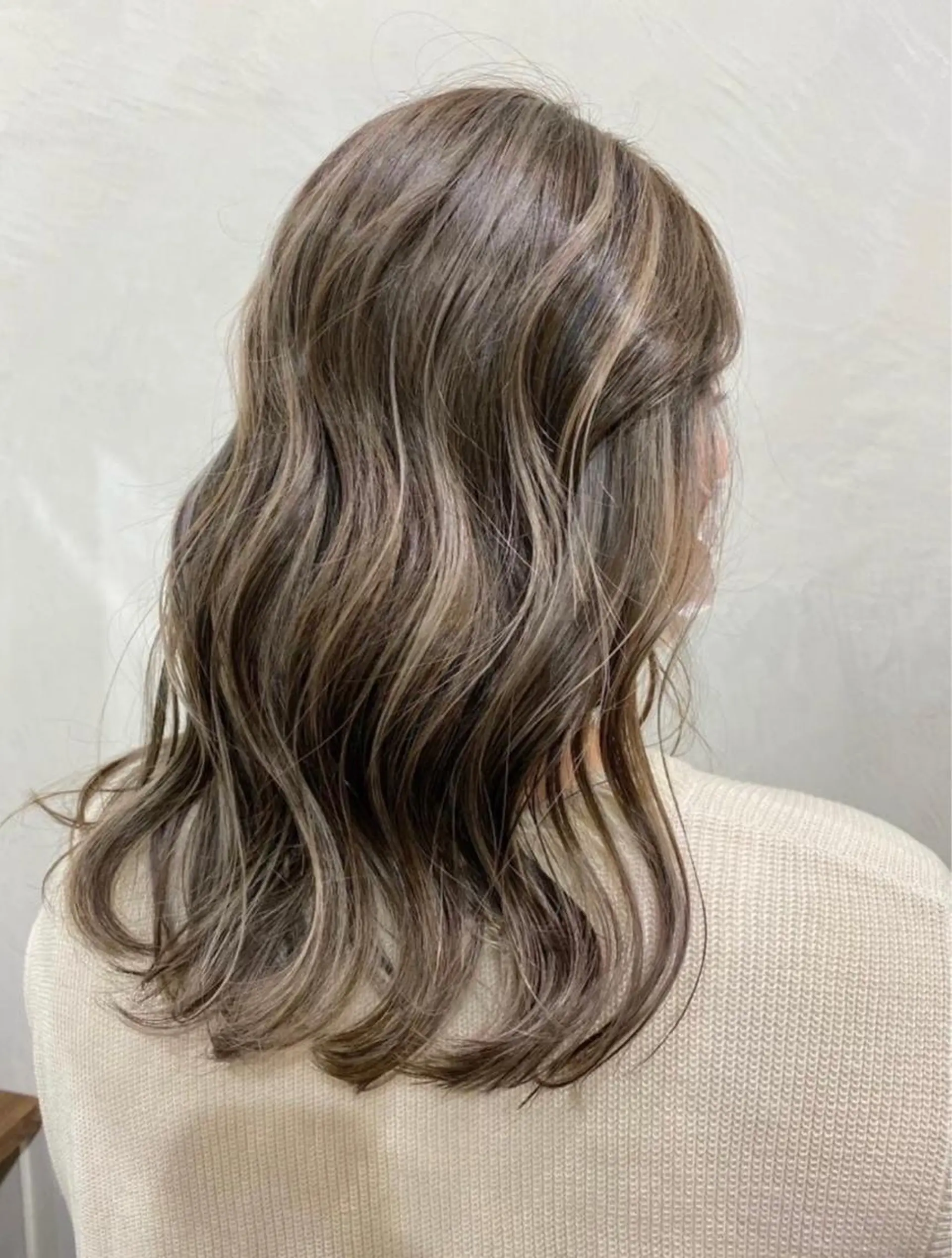 セミロング ハイライト メンズ特化 刈り上げない/金井のヘアスタイル