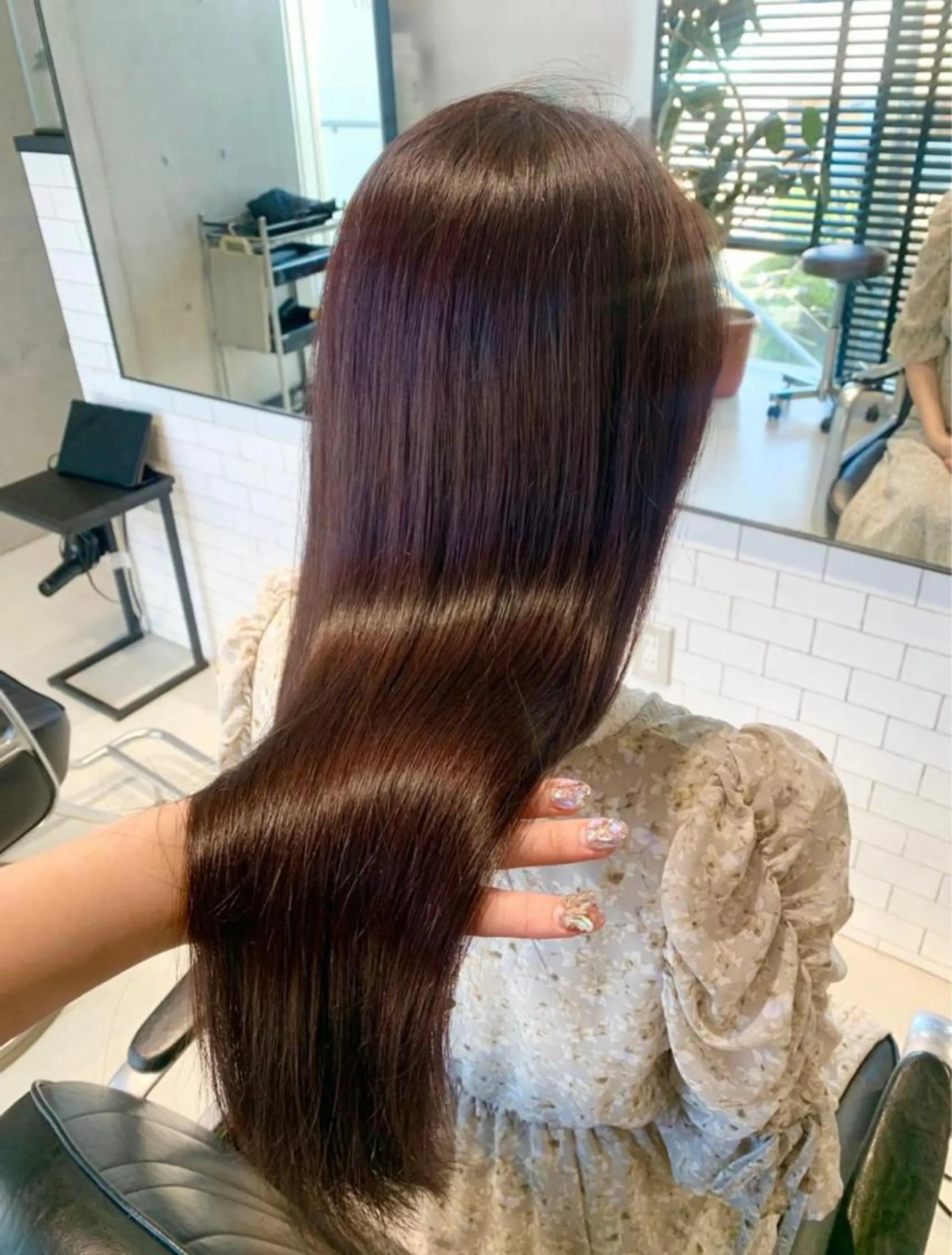 ロング カラー カット ヘアカラー トリートメント ヘッドスパ 透明感/オリーブ/ グレージュ/YUKAのヘアスタイル