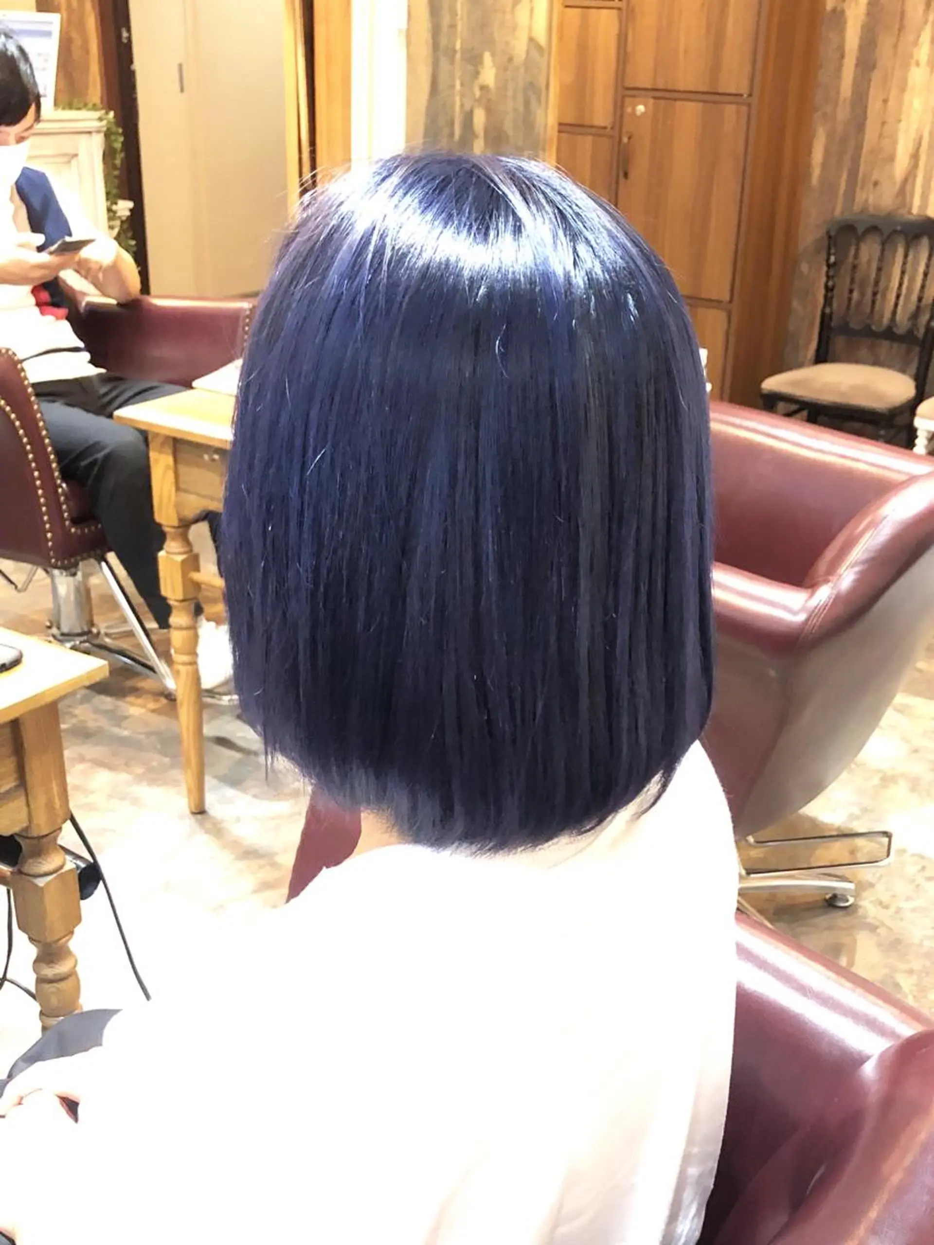 ミディアム カラー パープルカラー ヘアカラー トリートメント みやもと まなみのヘアスタイル