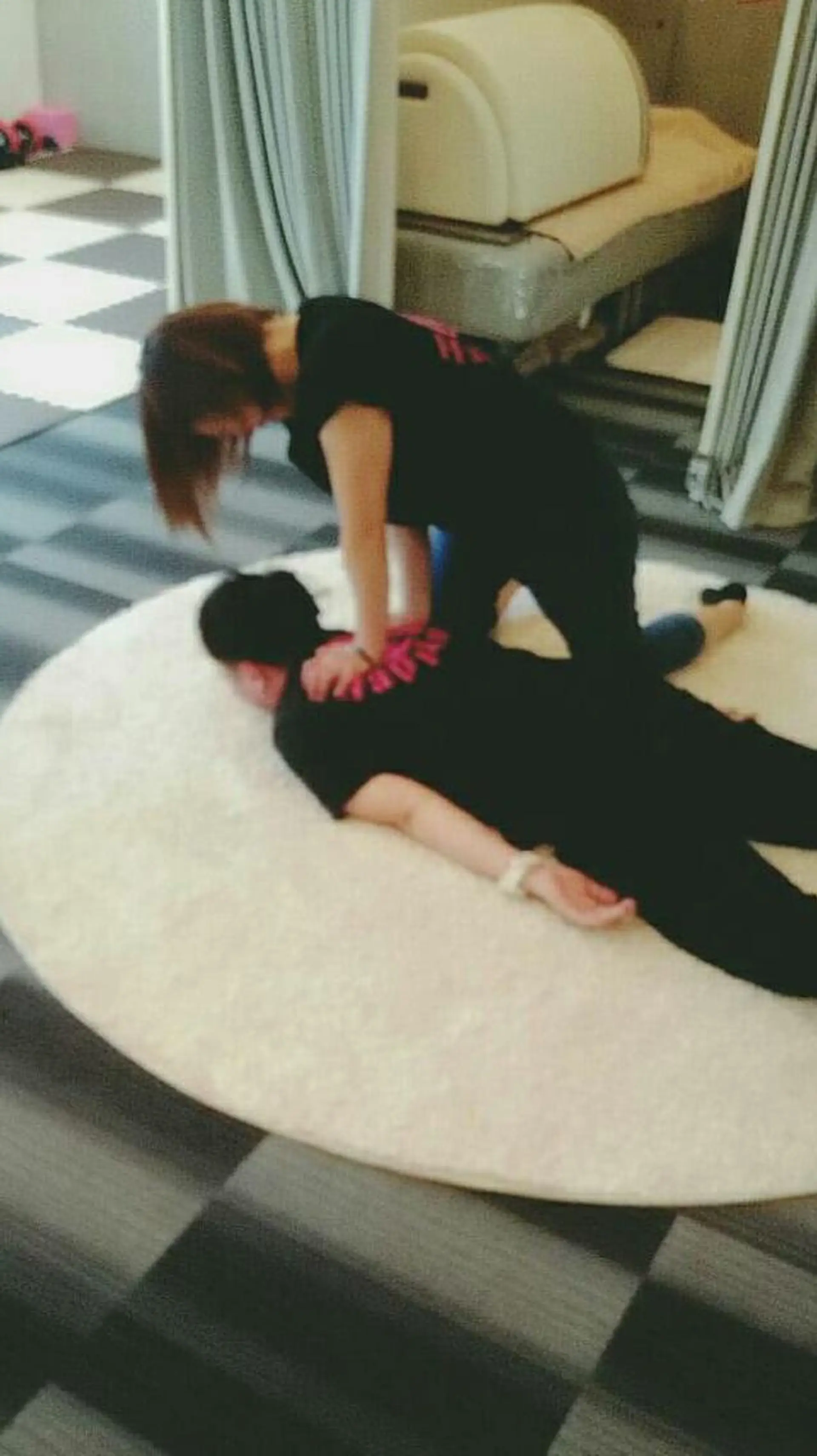 HappIness 遠赤外線ドームのエステ・リラクイメージ