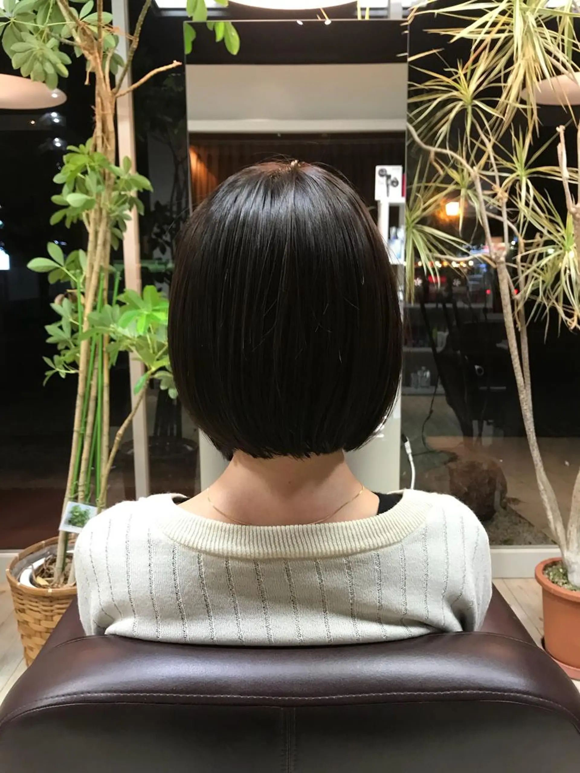 ショート ワンレンボブ ボブ カット soso所属・丹下 鐘太郎のヘアスタイル