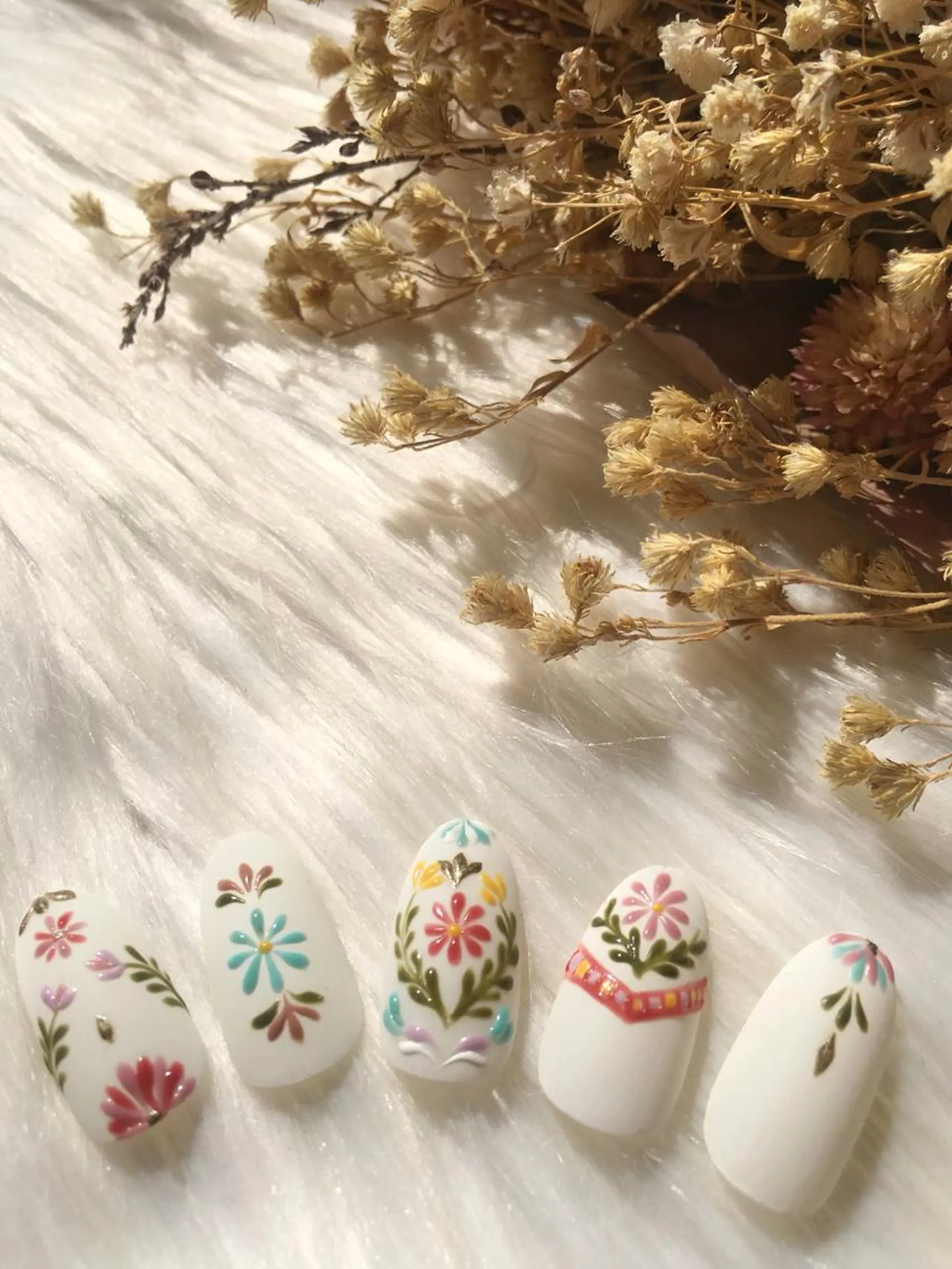 ネイル ハンドネイル nouva nailsのネイルデザイン