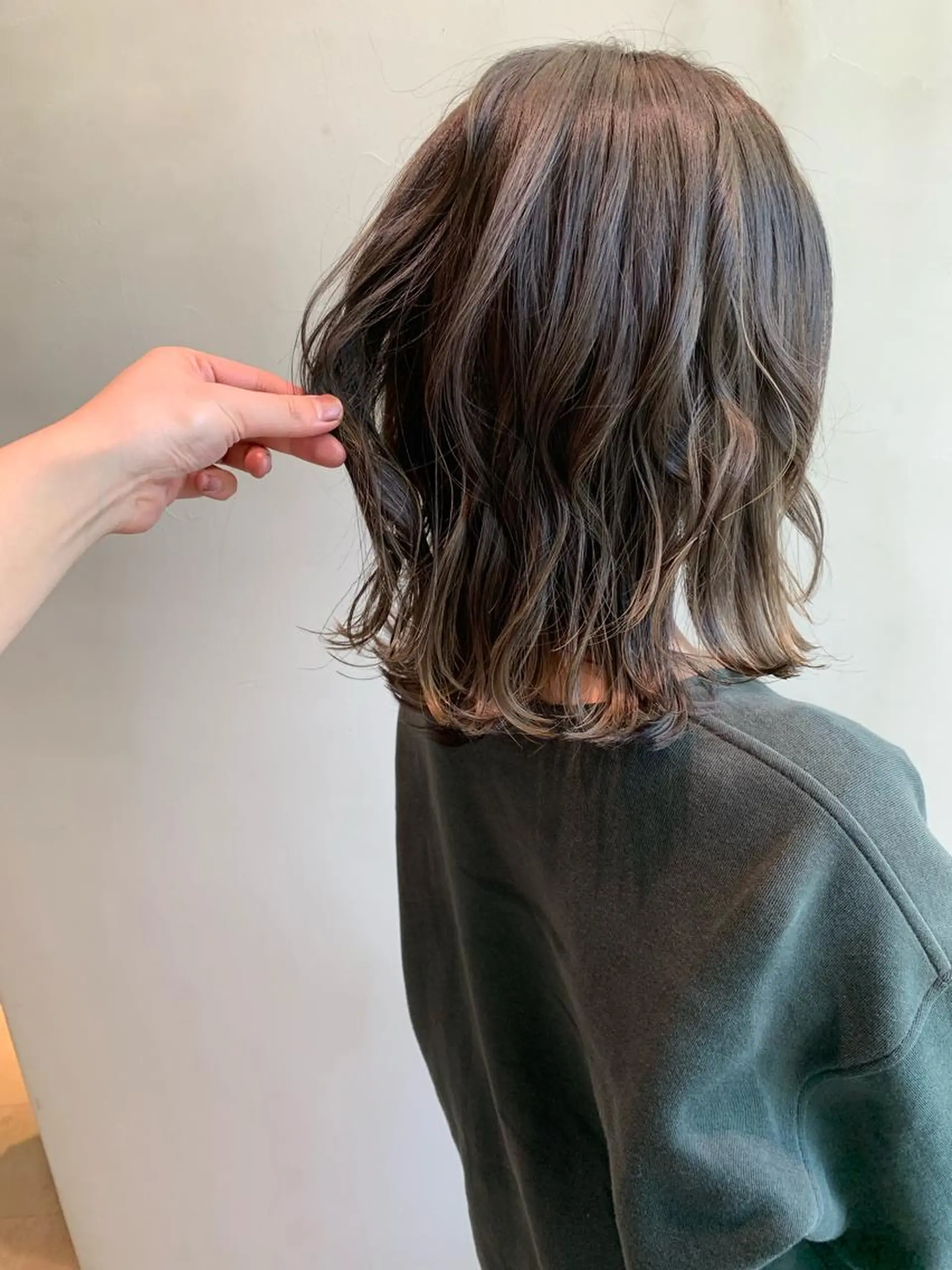 ミディアム yui .のヘアスタイル