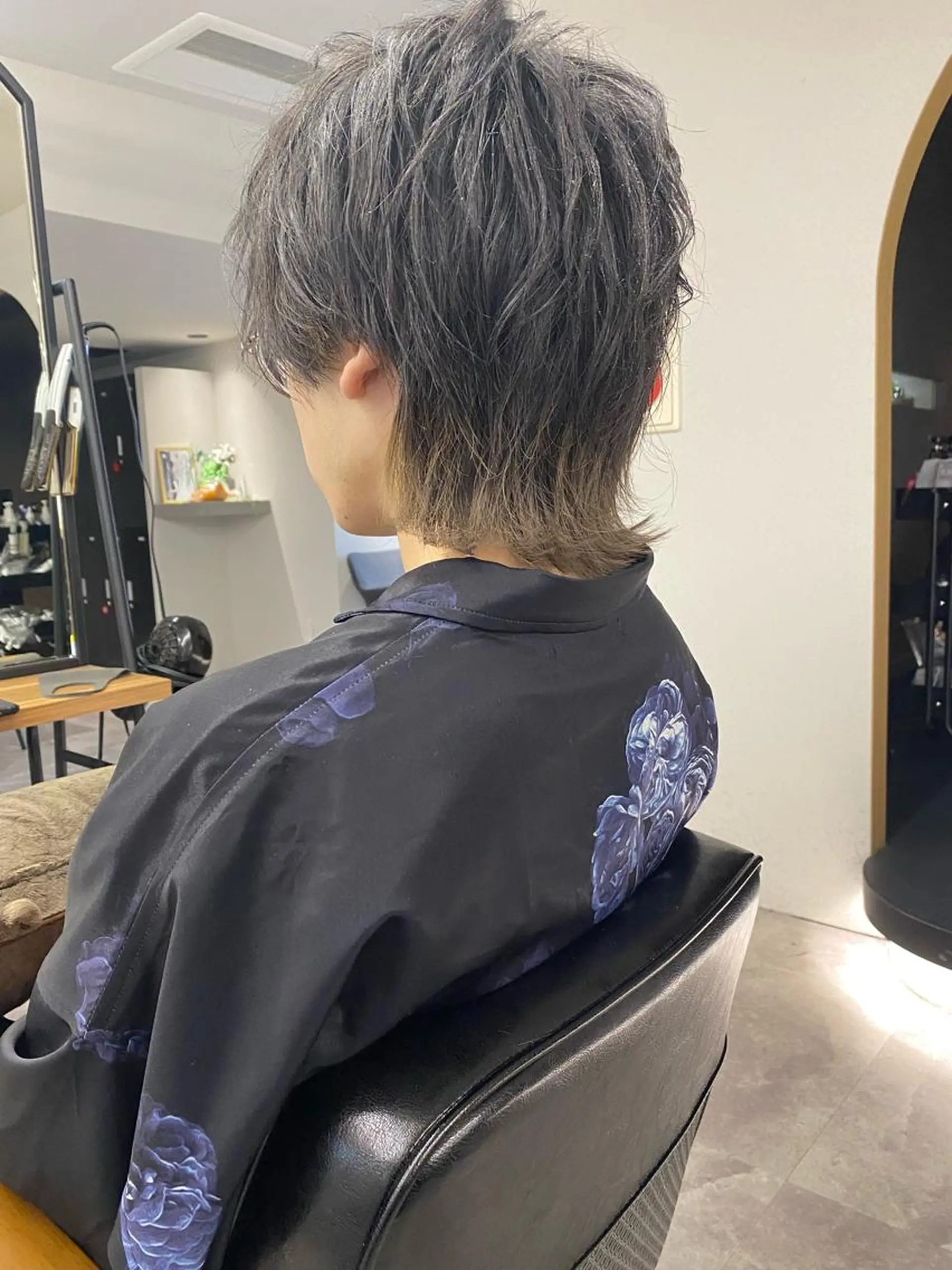 カラー メンズ メンズウルフカット ウルフカット カット ヘアカラー 山﨑 大暉【ダブルカラー】のヘアスタイル