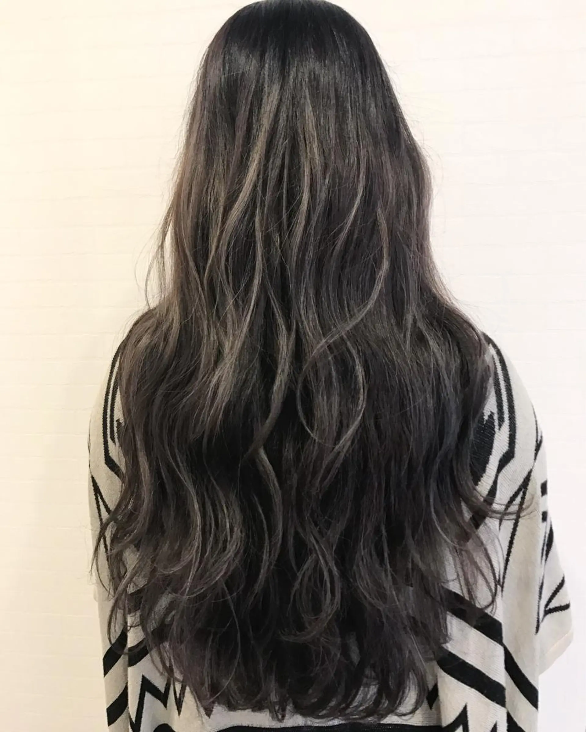 ロング カラー ヘアアレンジ ヘアカラー トリートメント 縮毛矯正 髪質改善寺坂雄飛💐のヘアスタイル