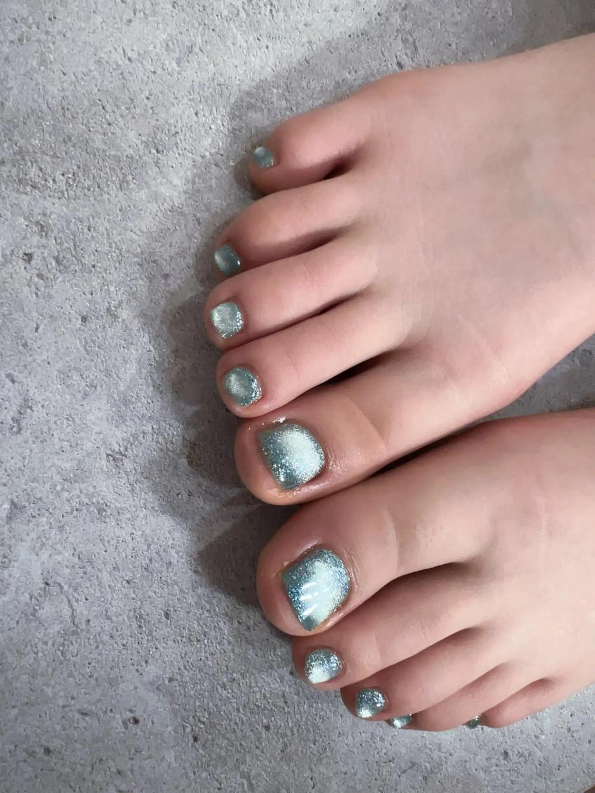 ネイル 𝐑𝐞𝐯𝐢𝐨 ___堺市西区のマツエク・マツパデザイン