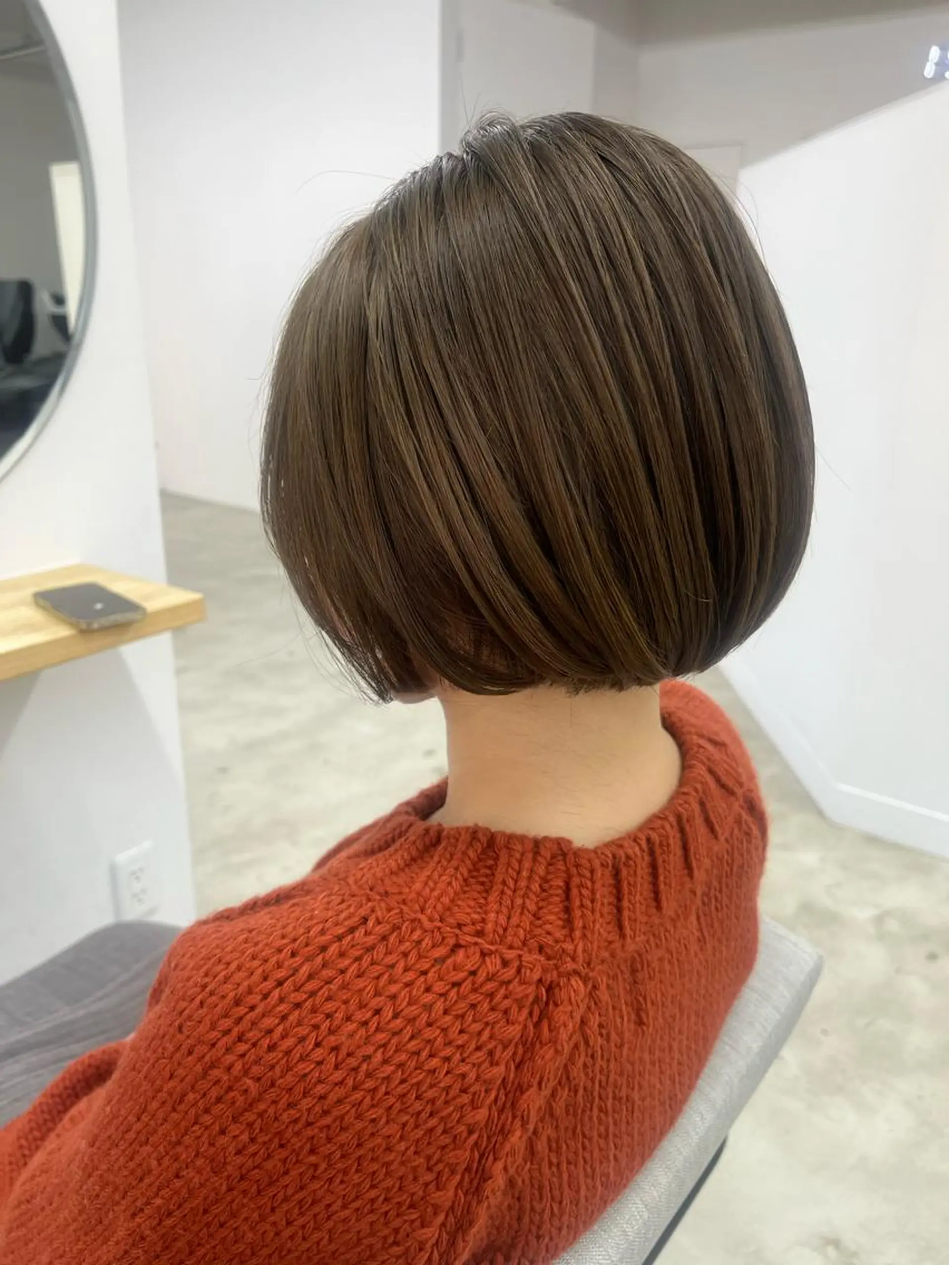 ショート カラー カット ヘアカラー トリートメント ヘッドスパ ⭐️当日OK⭐️ 岩田峻のヘアスタイル