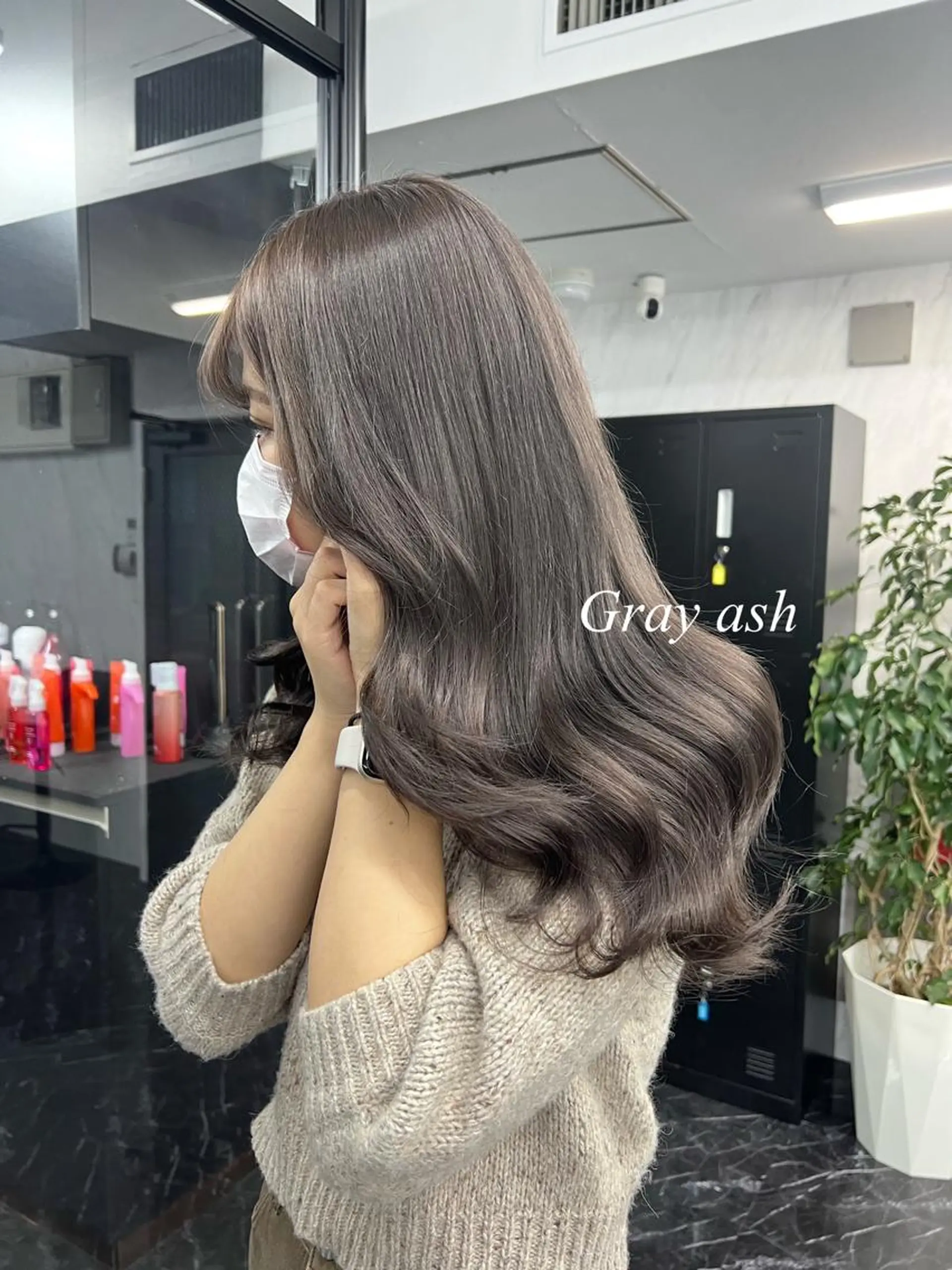 ロング カラー シールエクステ ハイトーンカラー エクステ ヘアカラー シールエクステ特化 ハイトーン、NANAのヘアスタイル