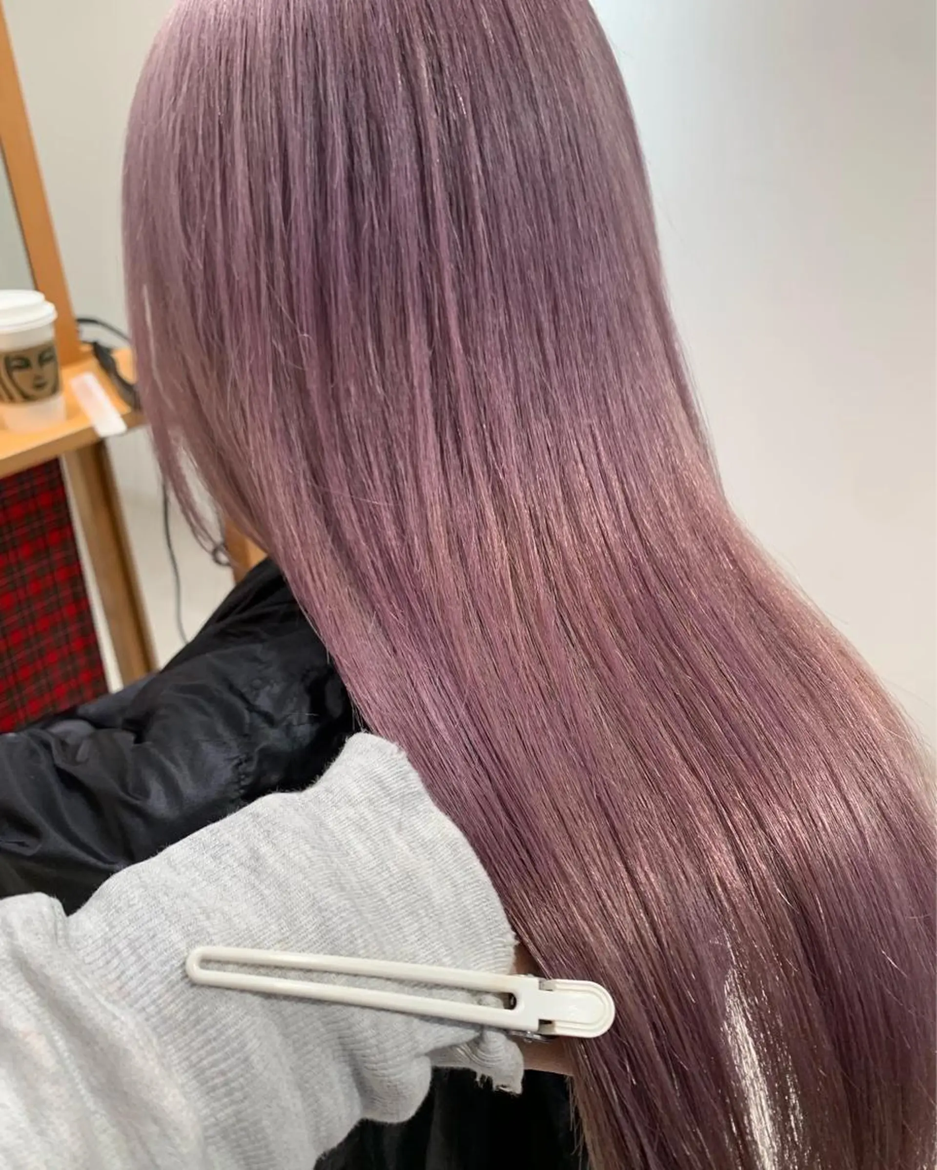 ロング カラー ピンクカラー バイオレットカラー ロング ヘアカラー トリートメント 新宿徒歩5分 透明感カラーのその他イメージ