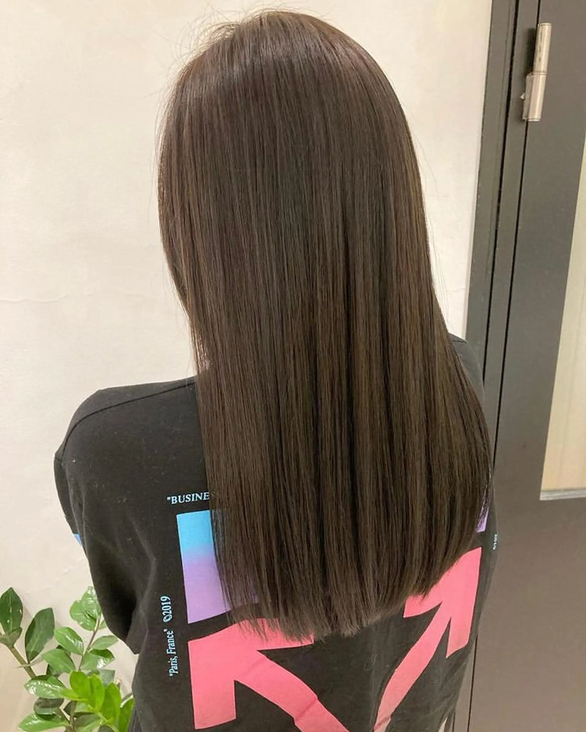 ロング カラー ヘアアレンジ 透明感カラー グレージュ 髪質改善 縮毛矯正 トリートメント エグチ アキラのヘアスタイル