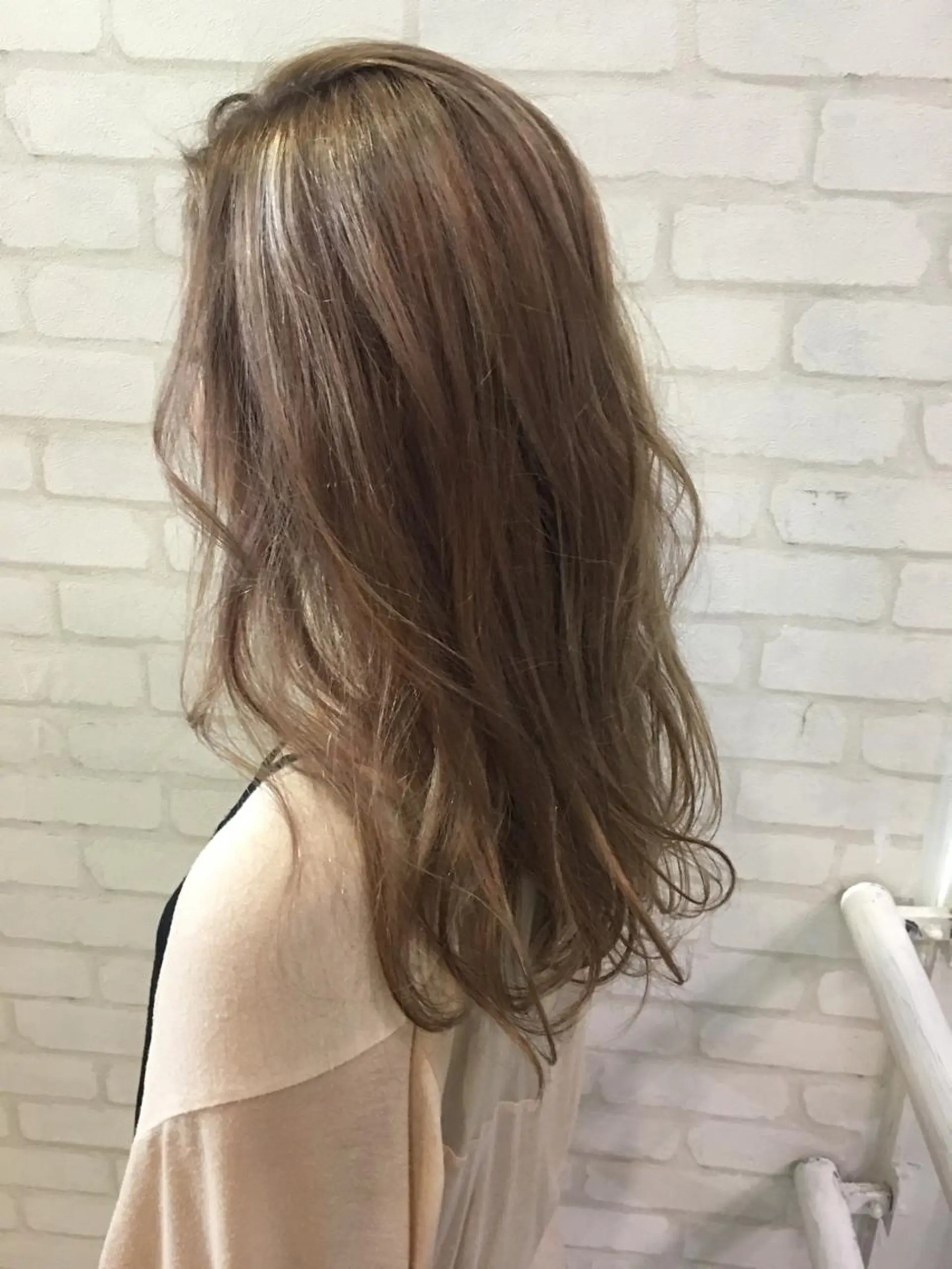 ミディアム カラー ヘアアレンジ エクステの神様 ▫️原島ユウヤ▫️のヘアスタイル