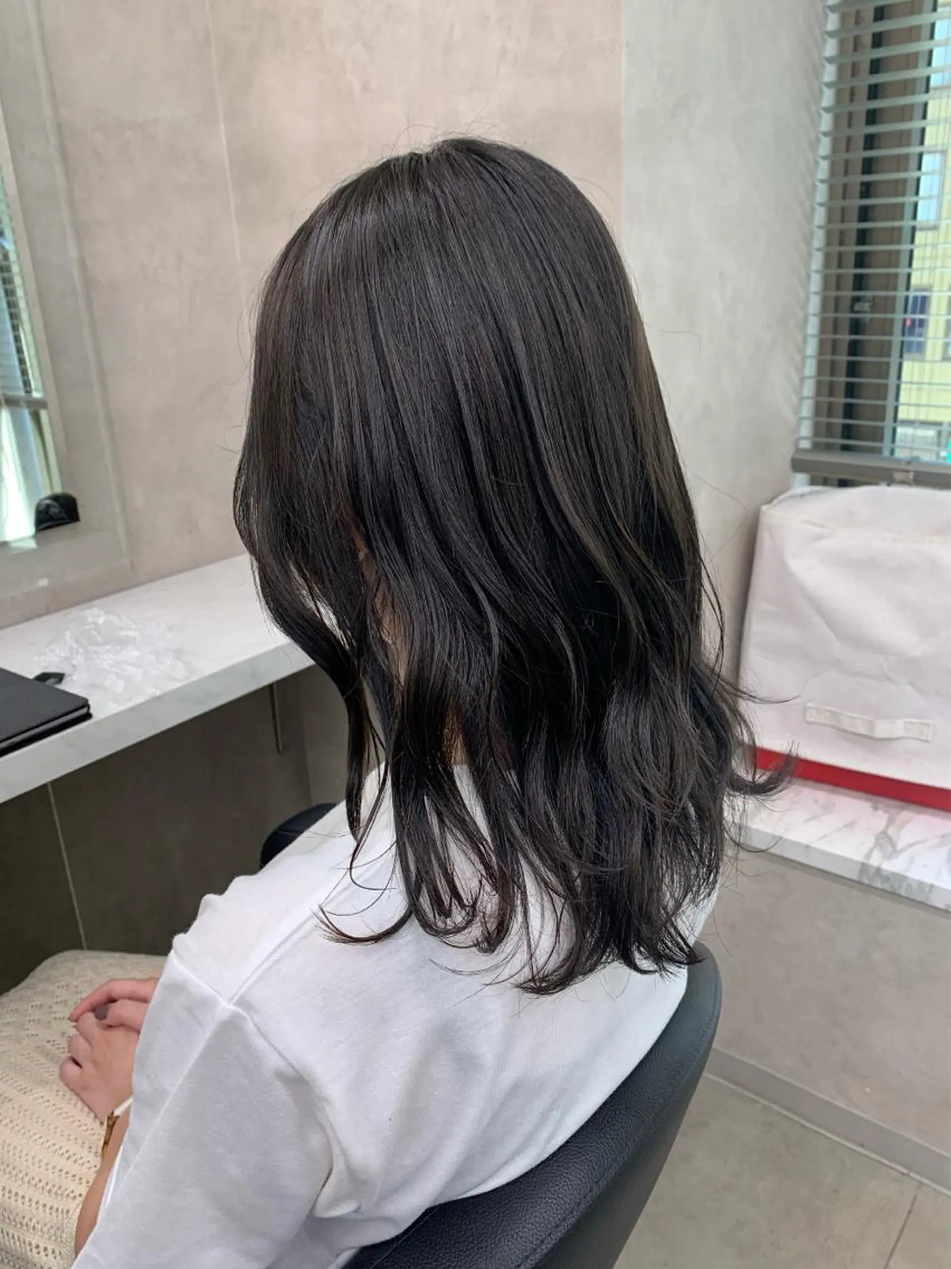 セミロング 【美容室が苦手な方 専問美容室】MIHOのヘアスタイル